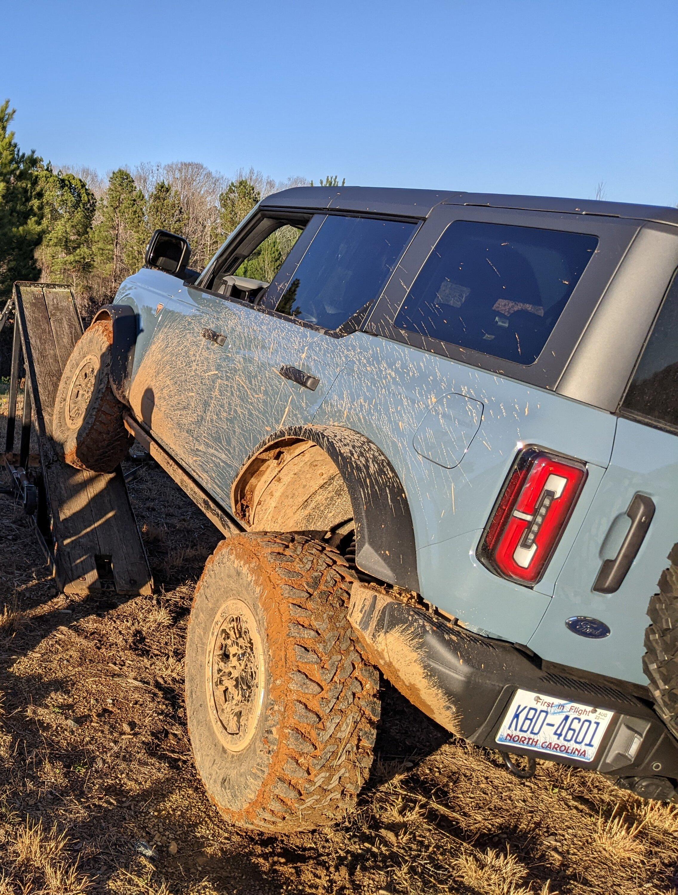 Ford Bronco What did you do TO / WITH your Bronco today? 👨🏻‍🔧🧰🚿🛠 PXL_20230218_220812500.MP~2
