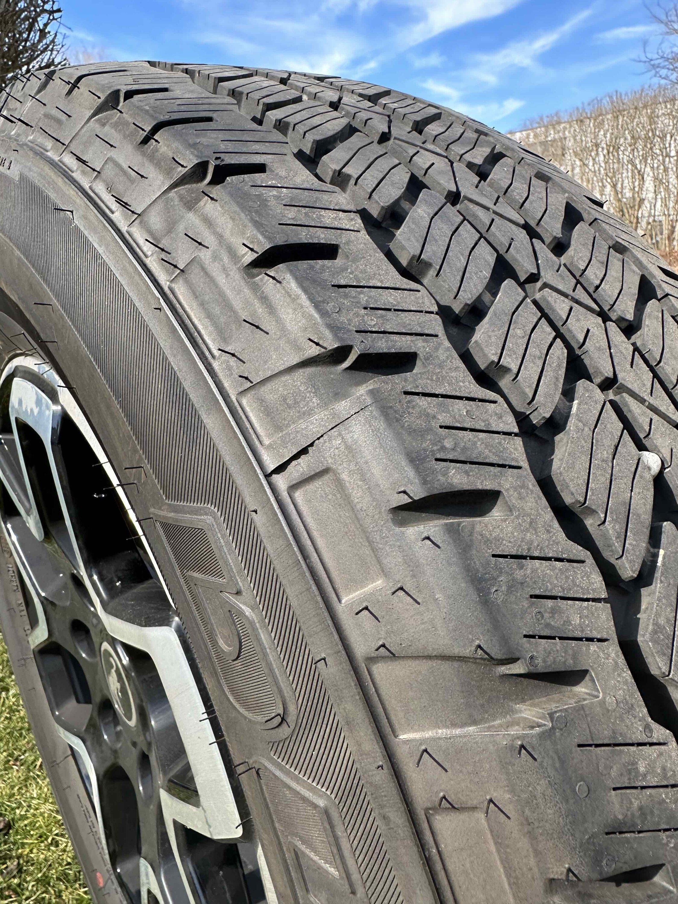 Ford Bronco OBX 5 Take Offs $450 OBX Tires 2