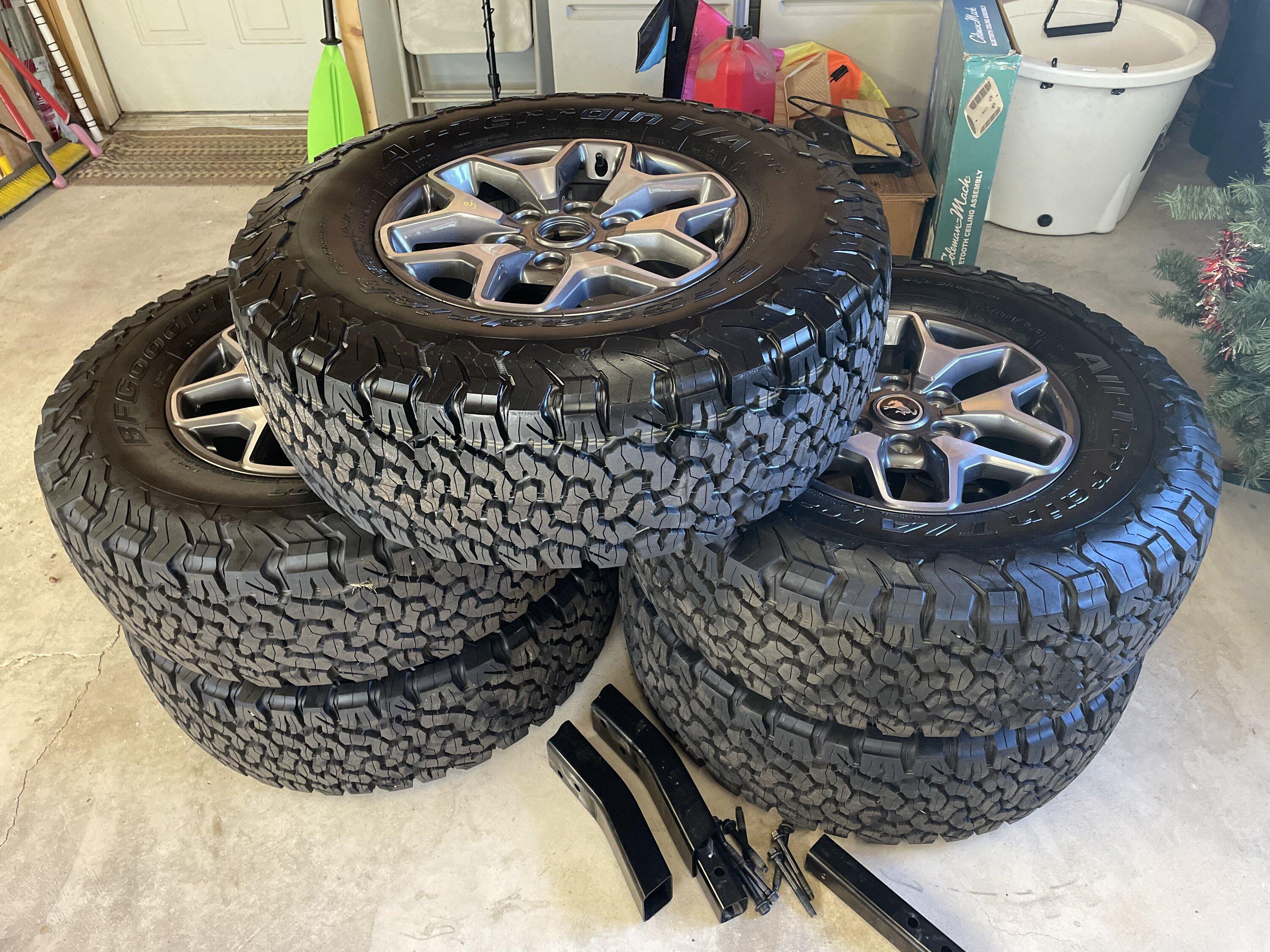 Ford Bronco WTB - Badlands wheels and tires B950EB43-833D-4B6A-94C0-D1CE0D762E62
