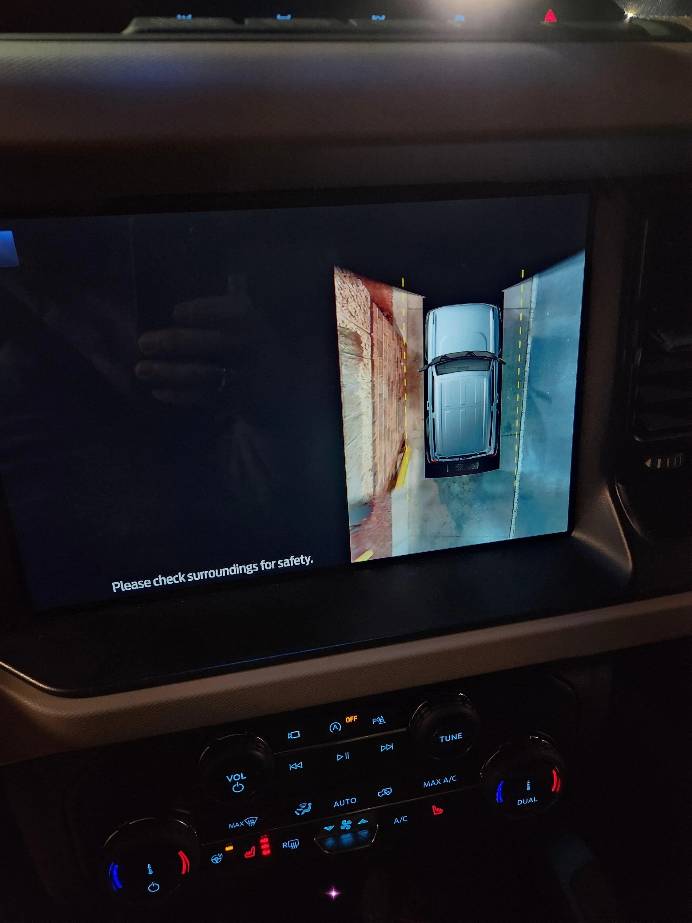 Ford Bronco No front camera 20230219_195136