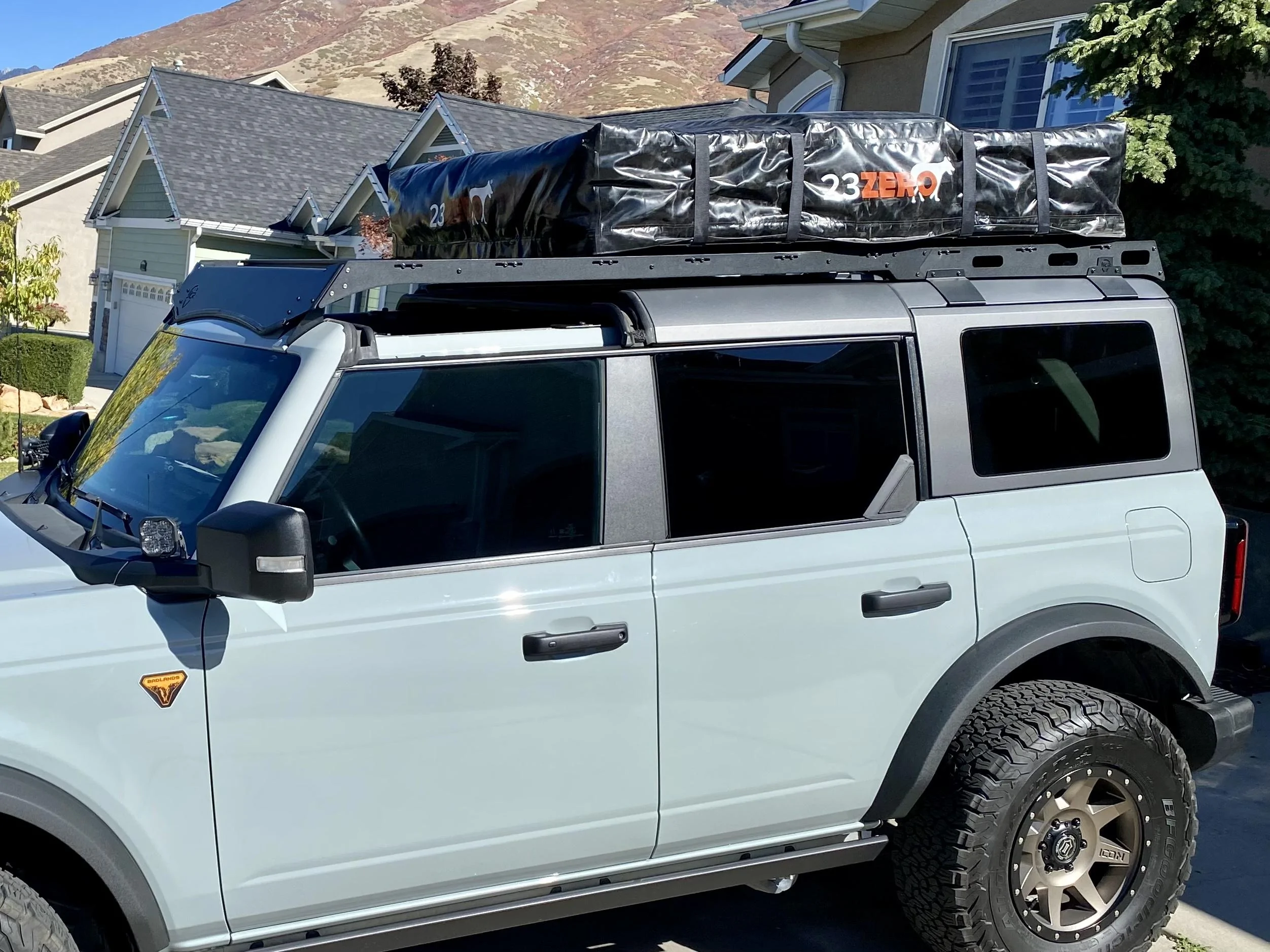 Ford Bronco Rooftop tents and rooftop racks - recommendations ? D76676F2-4157-4425-B986-6B911369C576