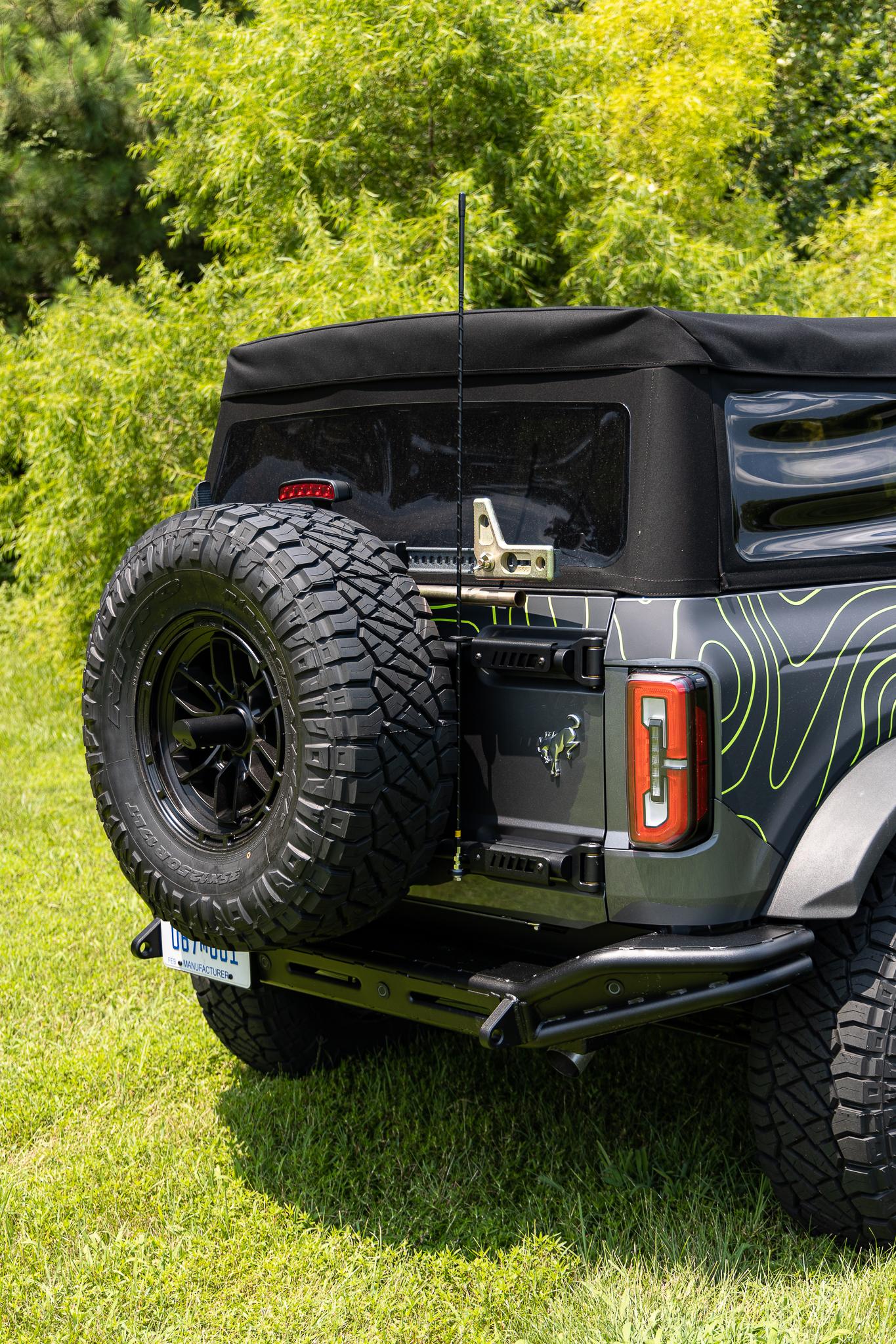 Ford Bronco Antenna / Flag Mount from RTR Vehicles 8F5A1826