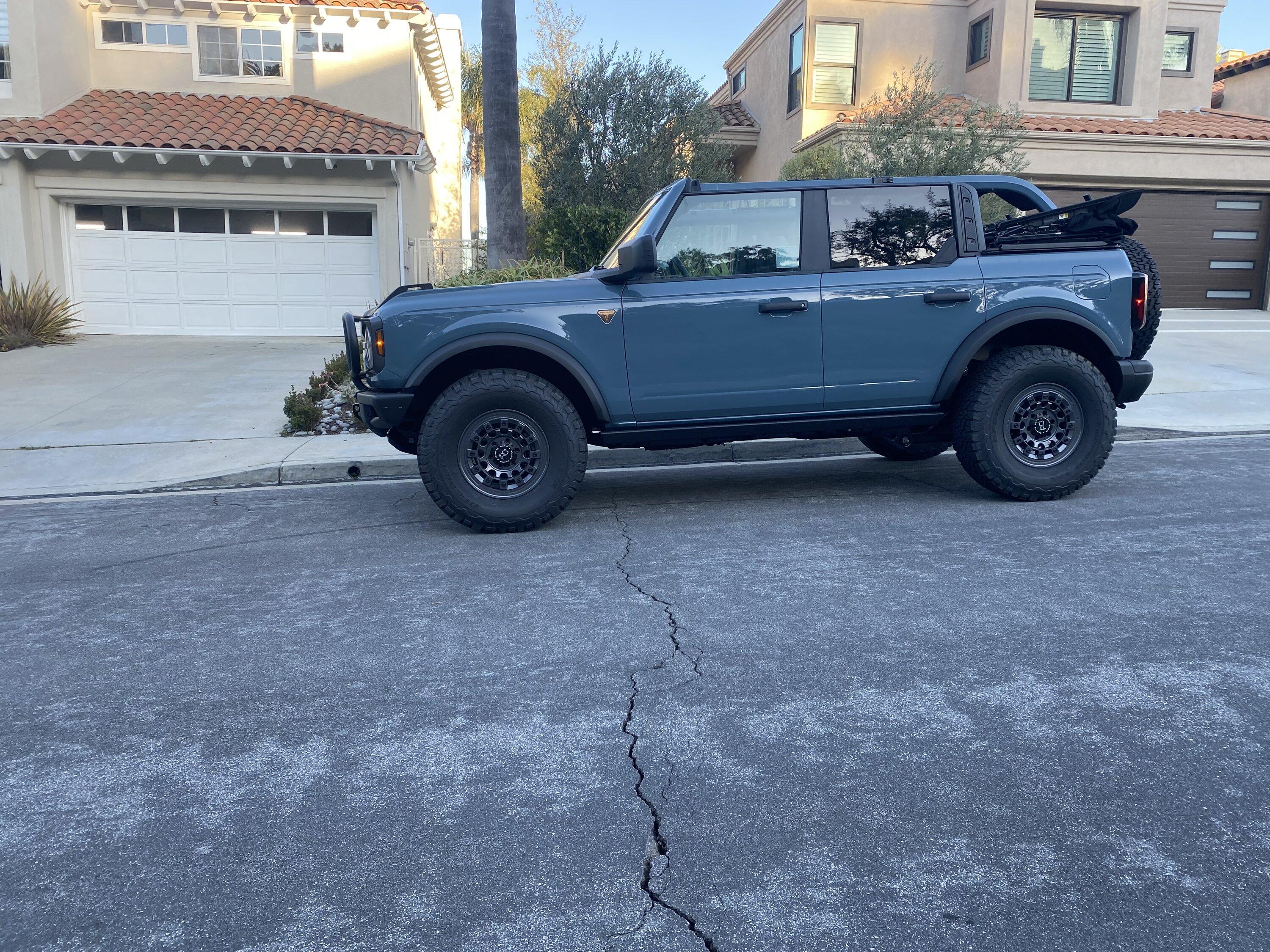Ford Bronco What did you do TO / WITH your Bronco today? 👨🏻‍🔧🧰🚿🛠 AB097426-ED39-4C28-BB07-11FBEBC676F5