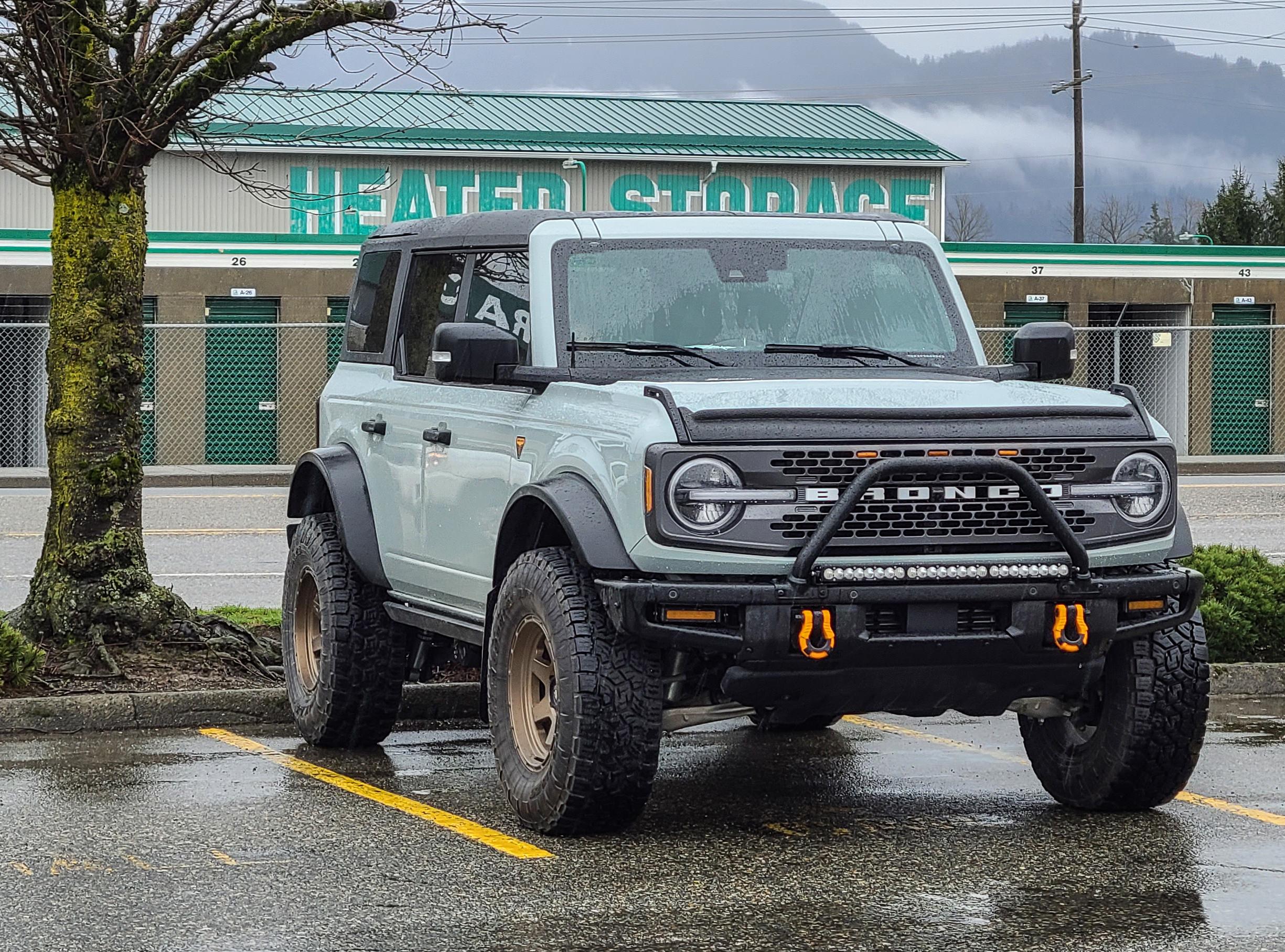 Ford Bronco What did you do TO / WITH your Bronco today? 👨🏻‍🔧🧰🚿🛠 PSX_20230220_164536