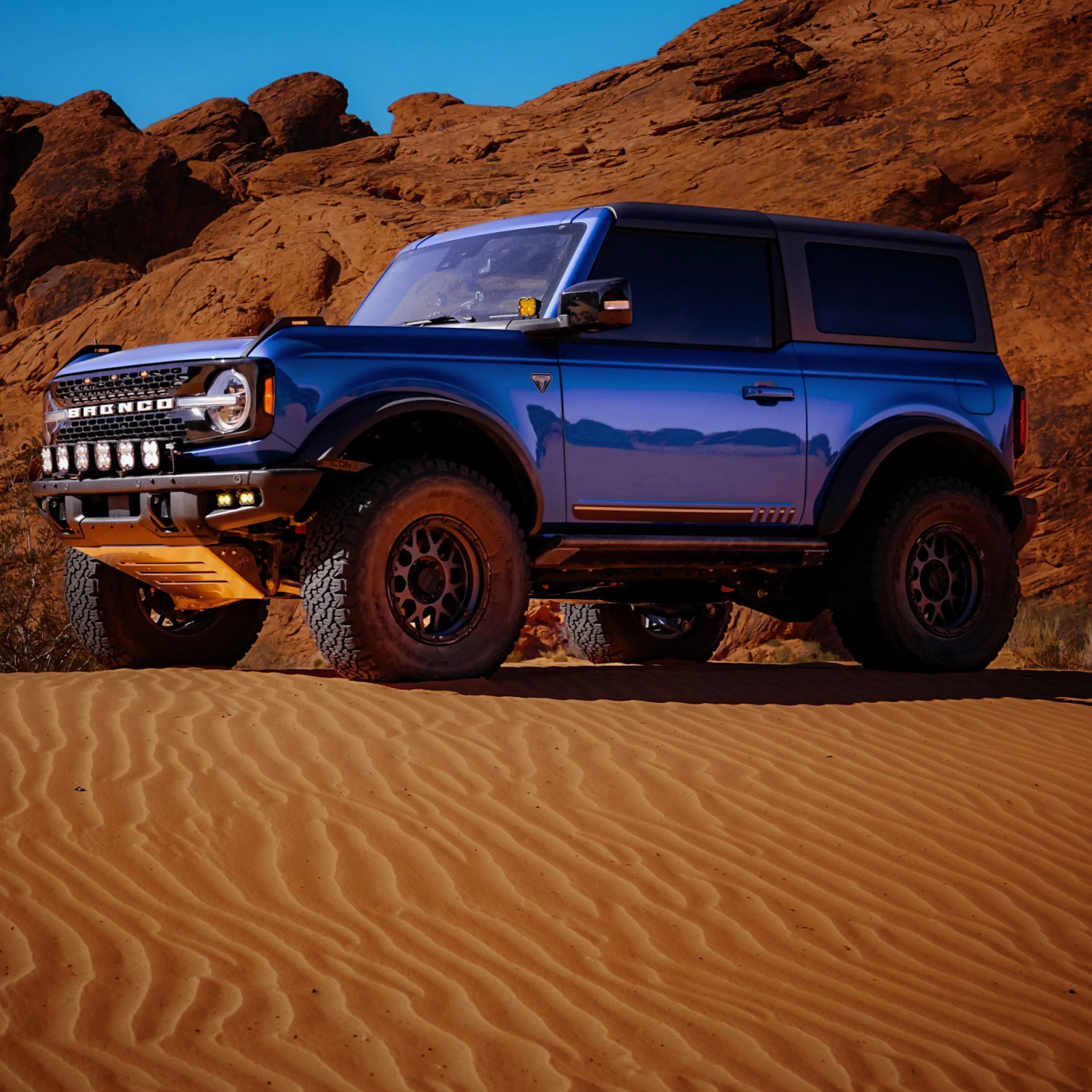 Ford Bronco Early Morning in the Desert 565DEB2D-736E-4973-B507-173FB12CBBD5
