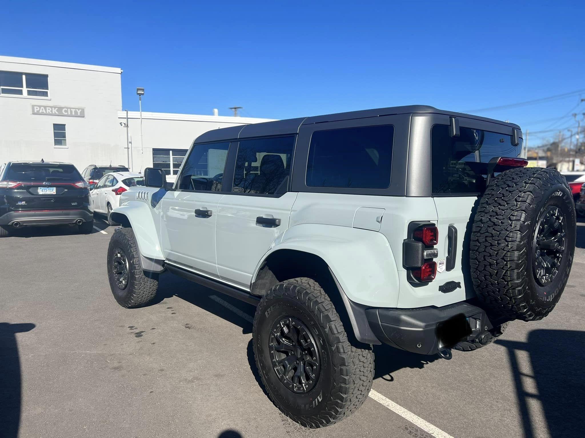 Ford Bronco CACTUS GRAY Bronco RAPTOR Photos Thread Cactus Gray Bronco Raptor painted fender flares 2