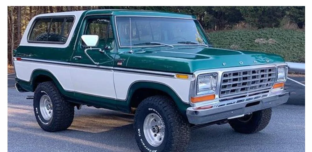 Ford Bronco Custom Two-Tone Bronco Screenshot_20230223_124031_Samsung Internet