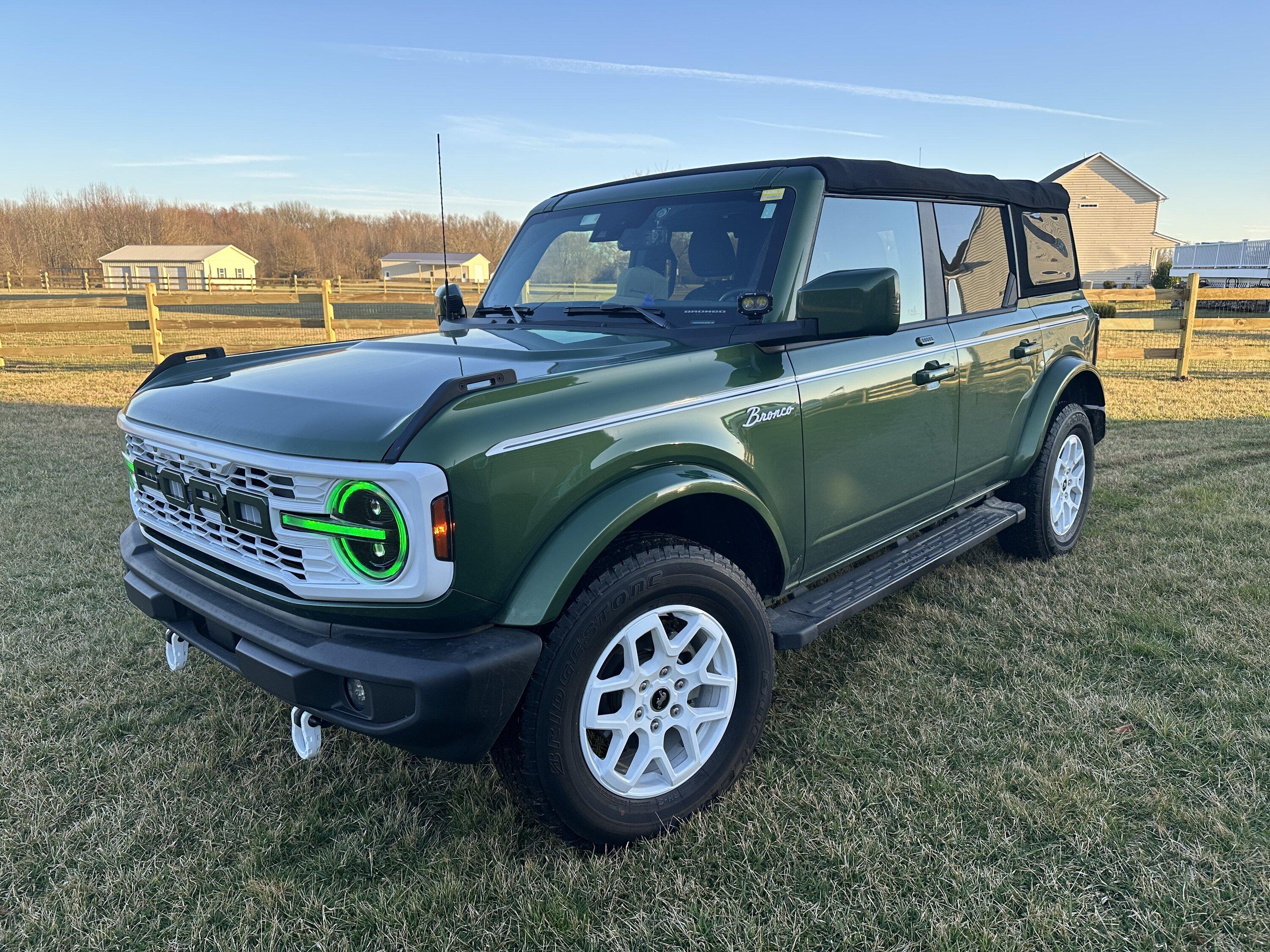 Ford Bronco Heritage OBX in Progress 843E86C3-D6CE-4C85-8B4E-83547AA91357