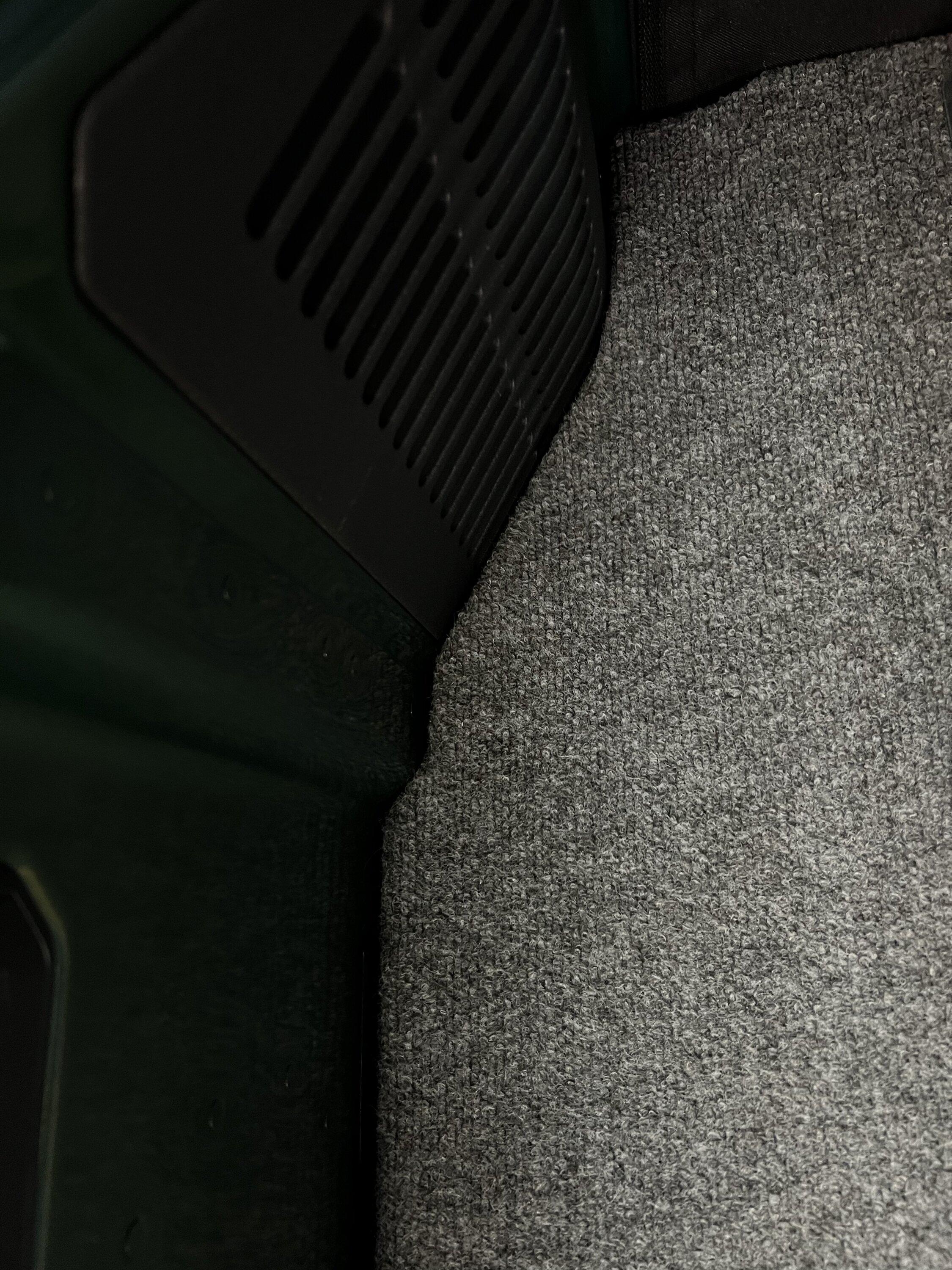 Ford Bronco My custom Raised Trunk Cargo Platform that locks into floor D rings for security 57B73C2B-E9C5-42B8-AD0A-33C27B7675BB