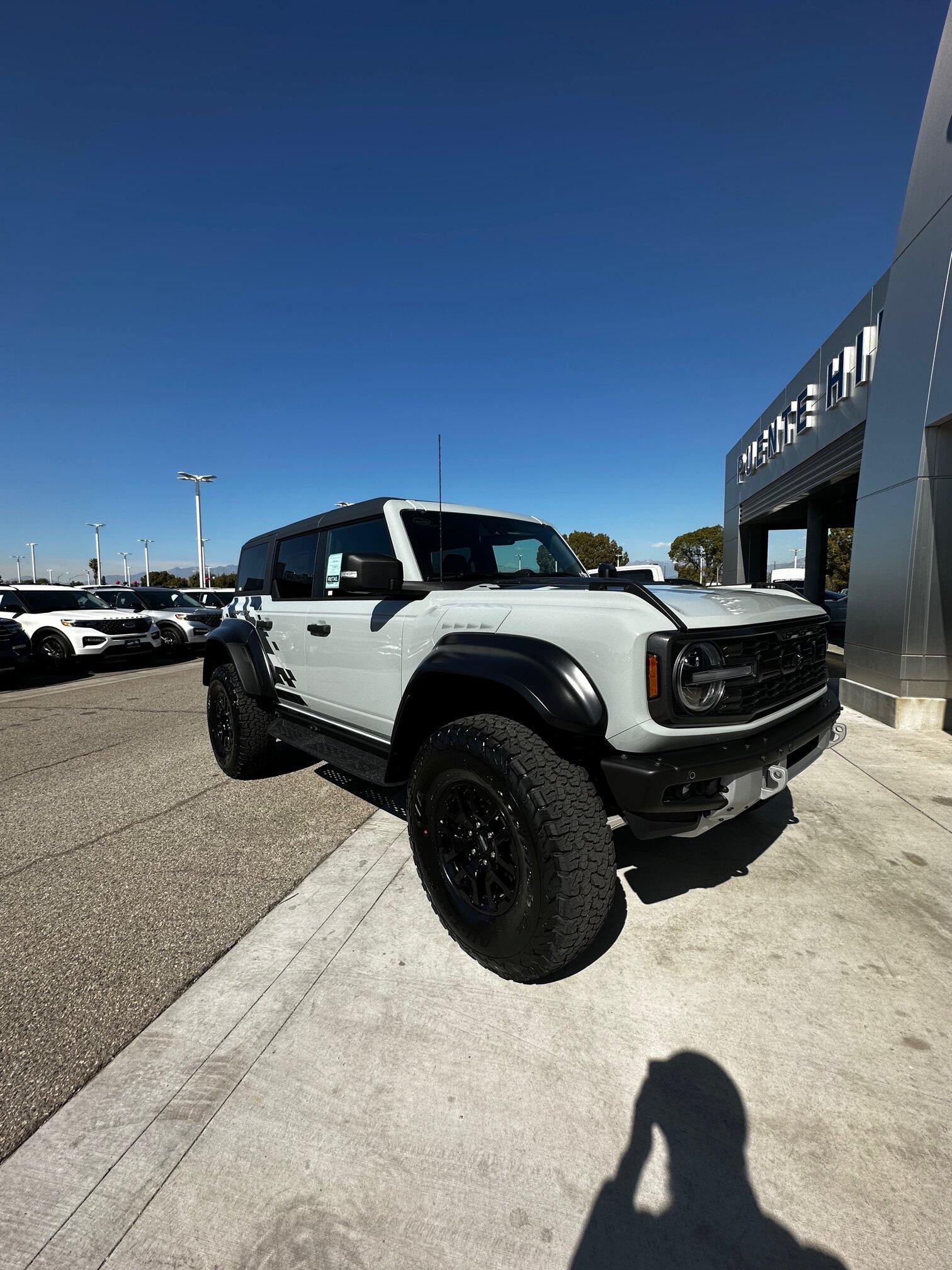 Ford Bronco CACTUS GRAY Bronco RAPTOR Photos Thread IMG_0478