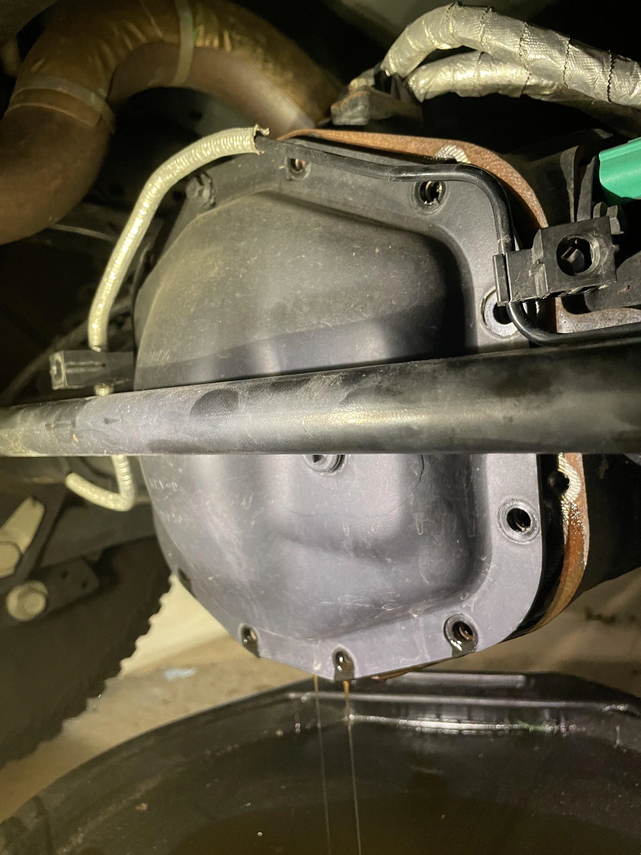 Ford Bronco Installed: Dana 44 M220 AdvanTek Nodular Differential Cover (From Jeep JL Wrangler) -- DIY IMG_2443