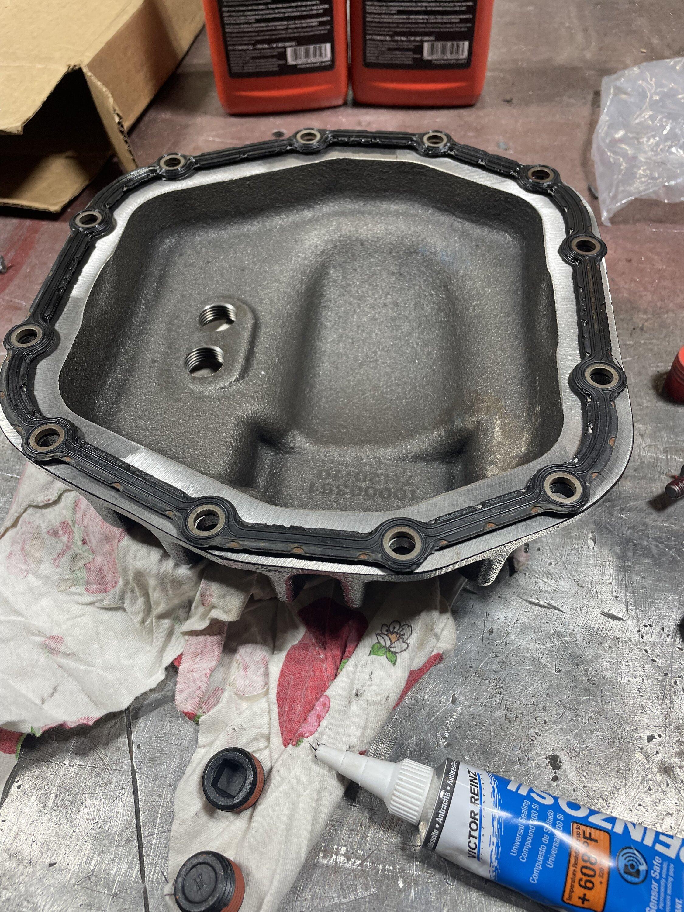 Ford Bronco Installed: Dana 44 M220 AdvanTek Nodular Differential Cover (From Jeep JL Wrangler) -- DIY IMG_2451