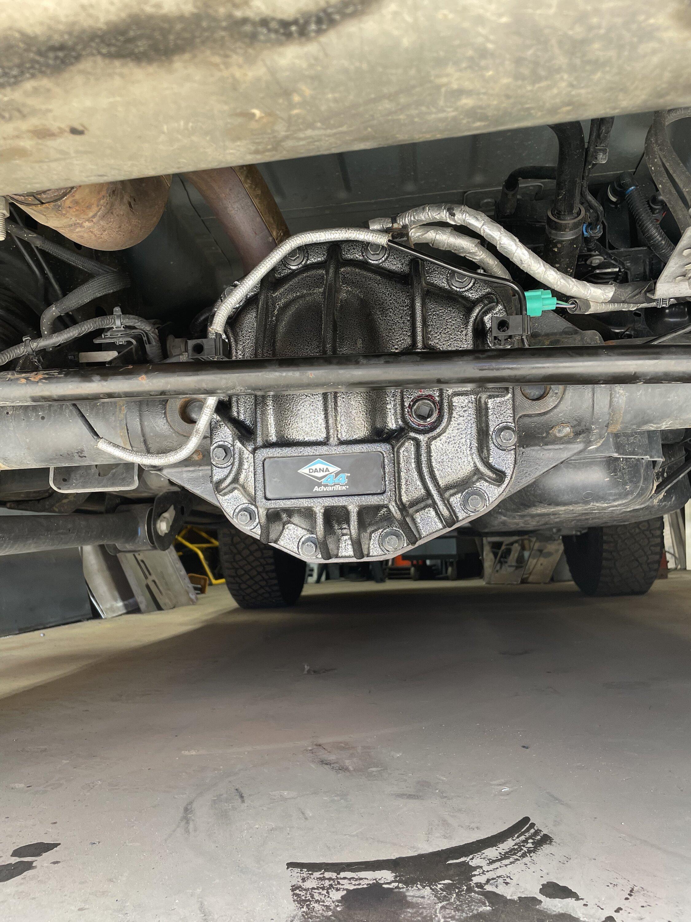 Ford Bronco Installed: Dana 44 M220 AdvanTek Nodular Differential Cover (From Jeep JL Wrangler) -- DIY IMG_2462