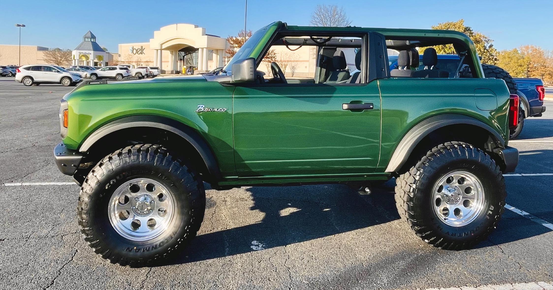 Ford Bronco Post your Bronco's garage mates! 923907A5-A39F-41E4-867B-9507243F9345