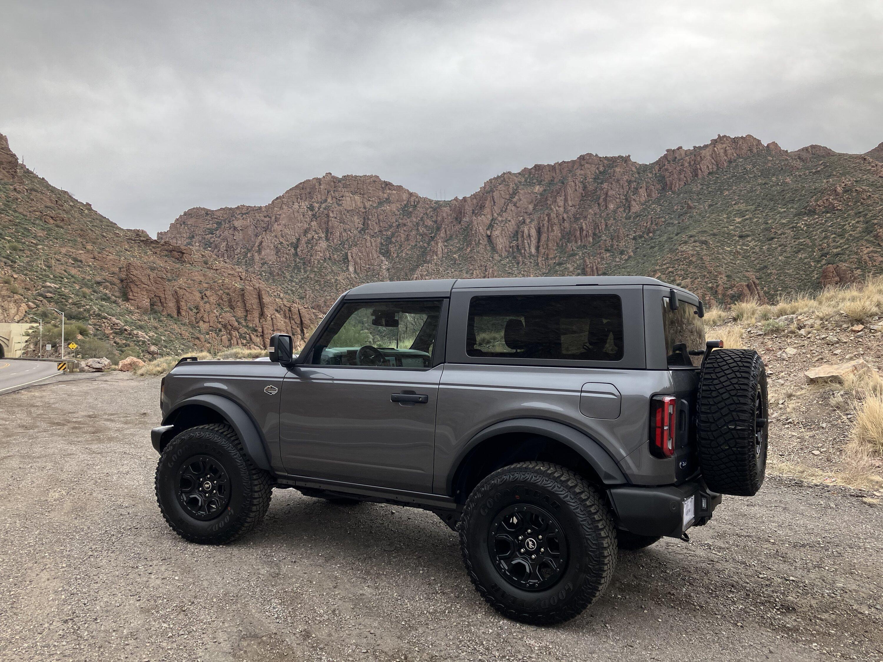 Ford Bronco CARBONIZED GRAY Bronco Club IMG_2975.JPG