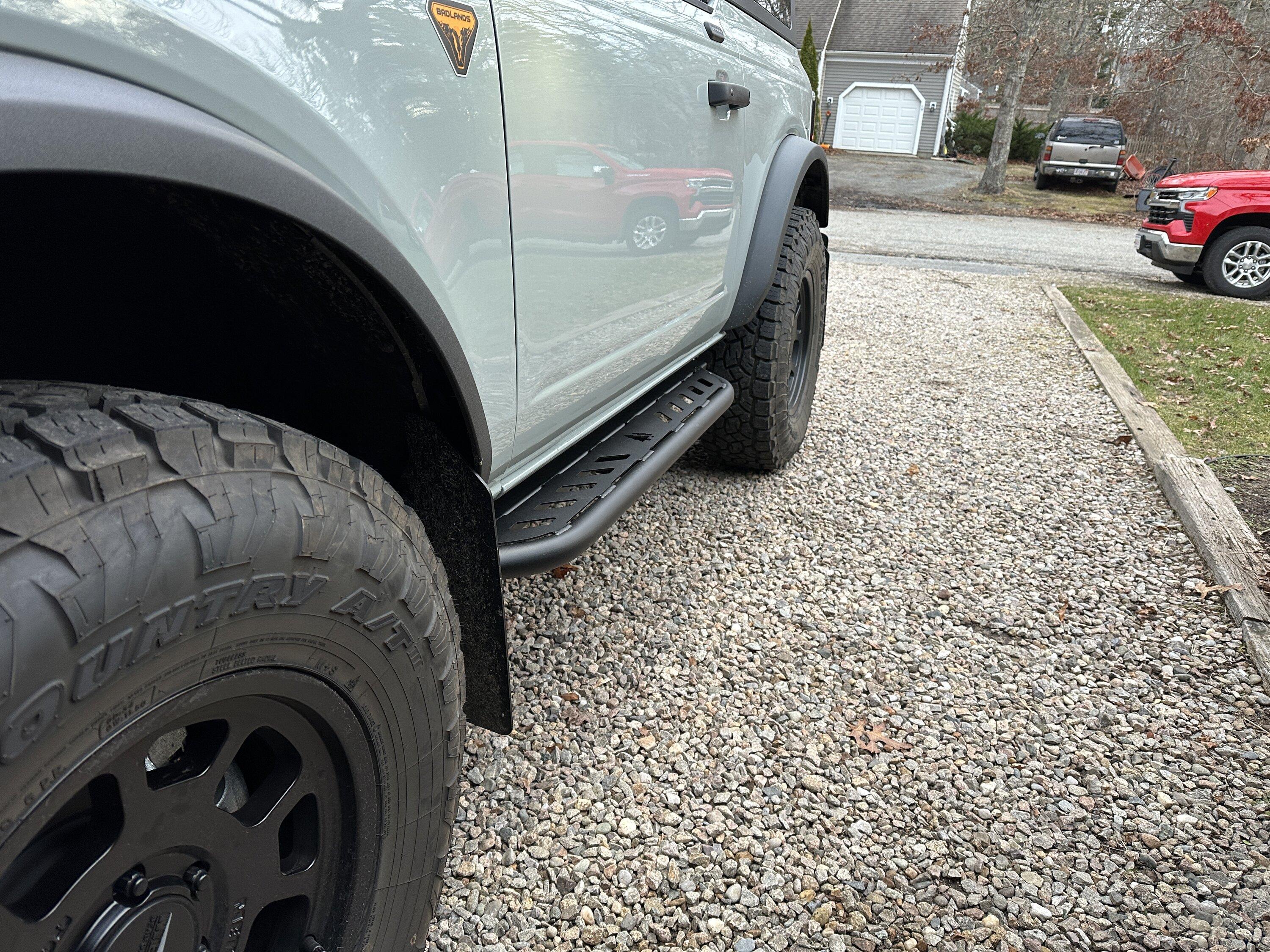 Ford Bronco Running Boards Steps Pics Needed 51C567C5-734D-4DCF-BB8C-3652B834588F