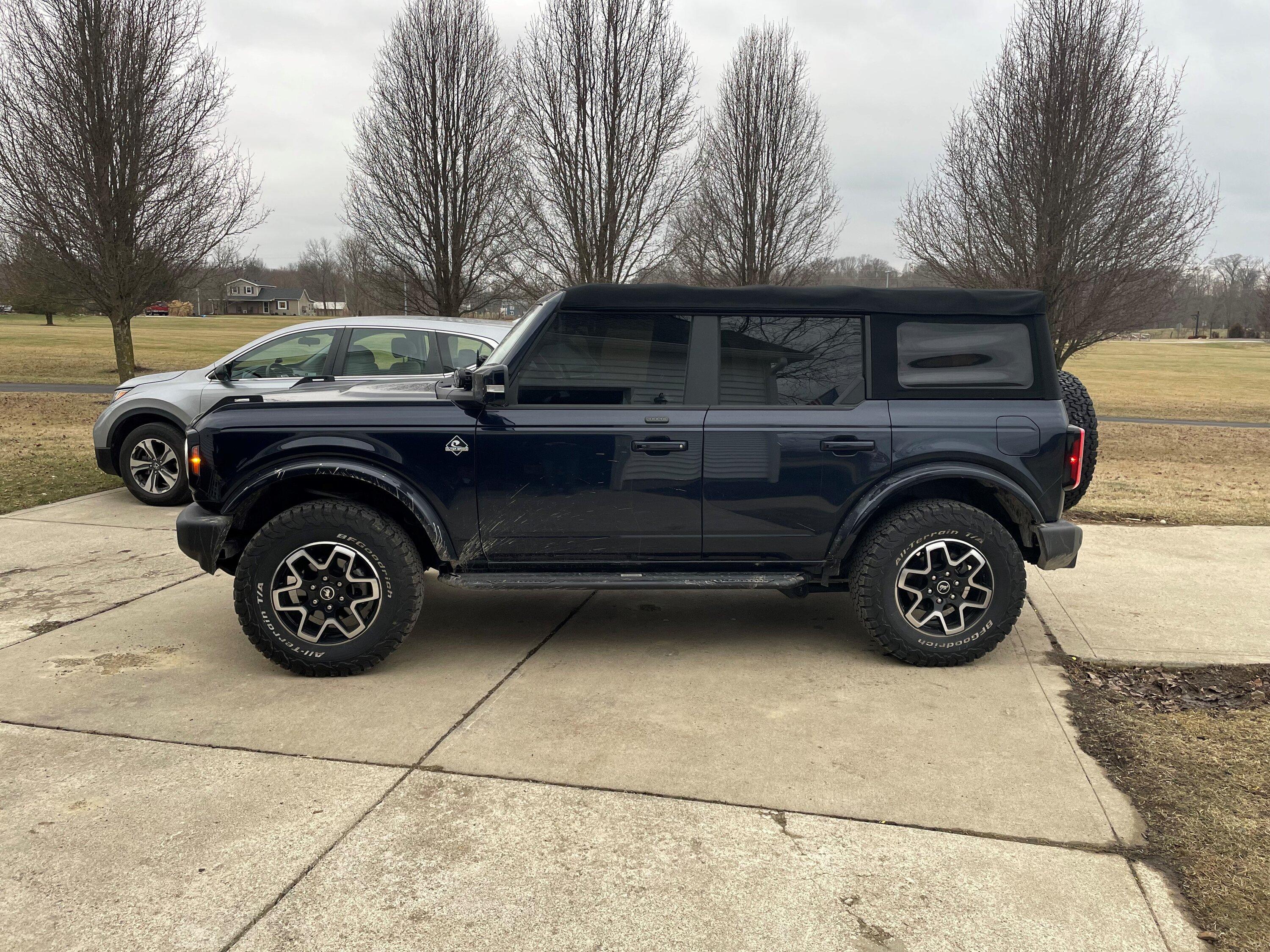 Ford Bronco Integrated winch bumpers recommendations? Old Bumper Side