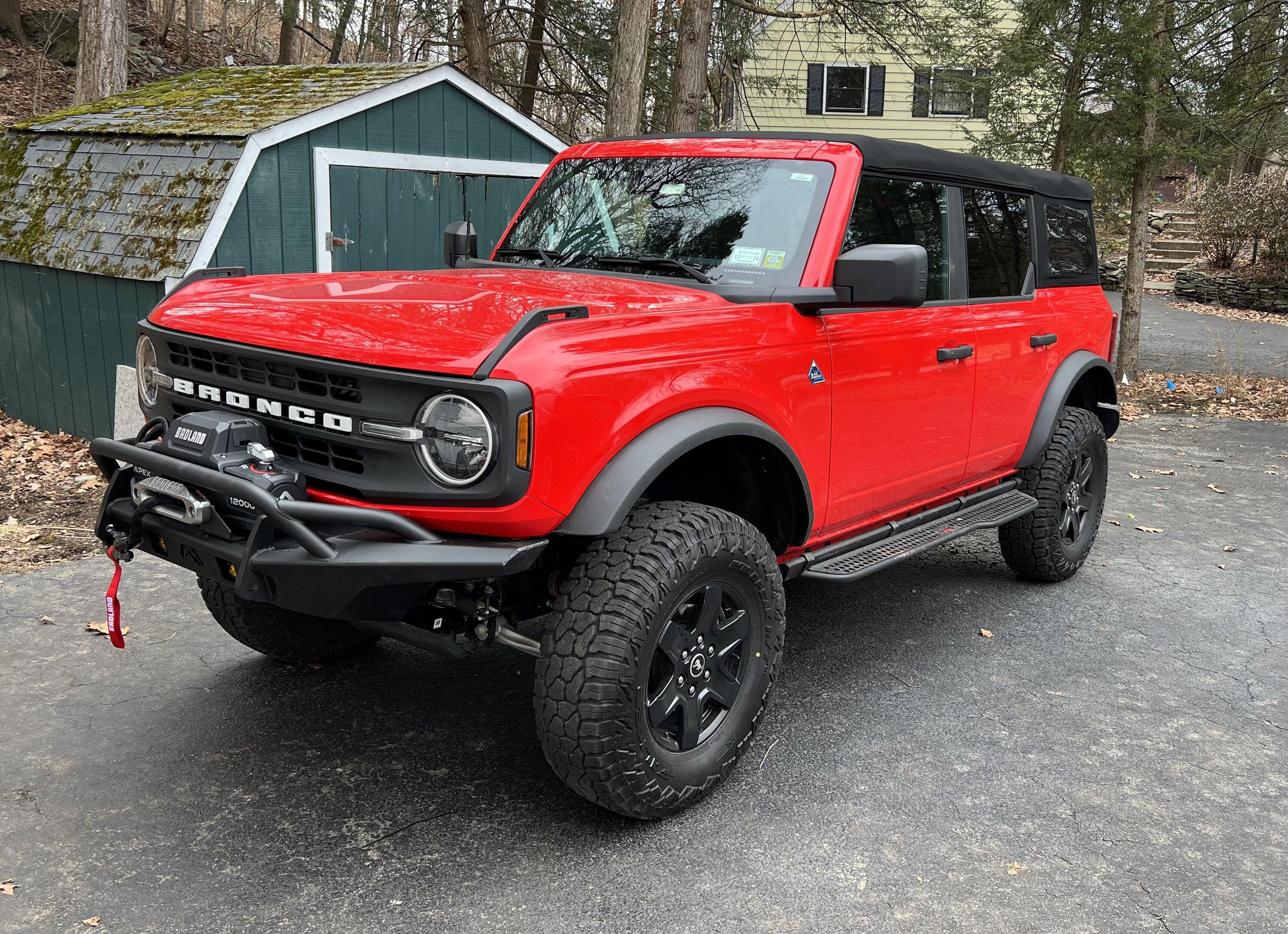 Ford Bronco RACE RED Bronco Club Bronco 3