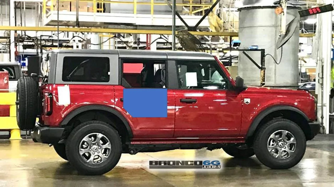 Ford Bronco Second row windows (4-door) Bronco Windo