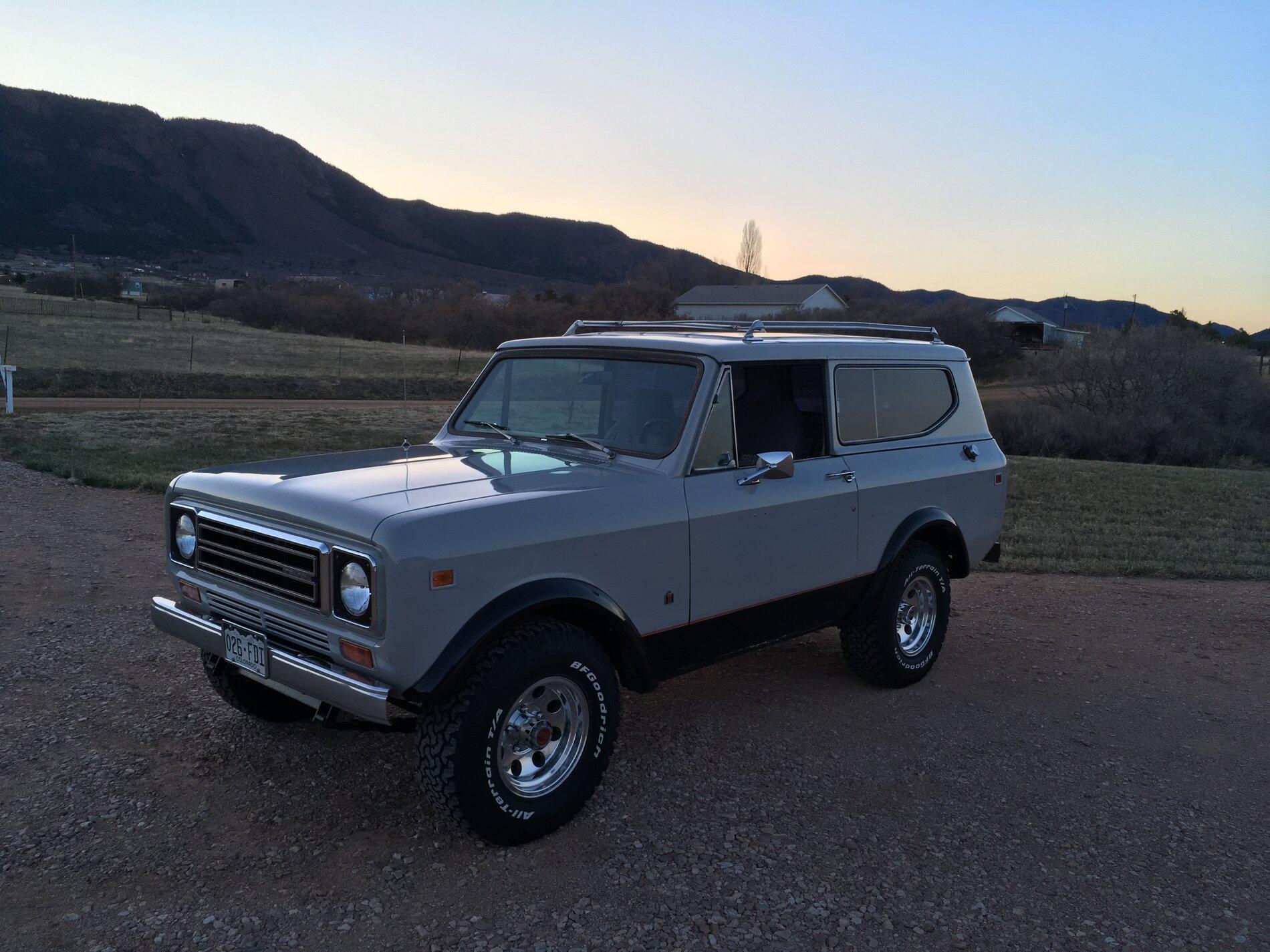 Ford Bronco Cactus Gray Deep Dive Color Analysis and Comparison IMG_1038.JPG