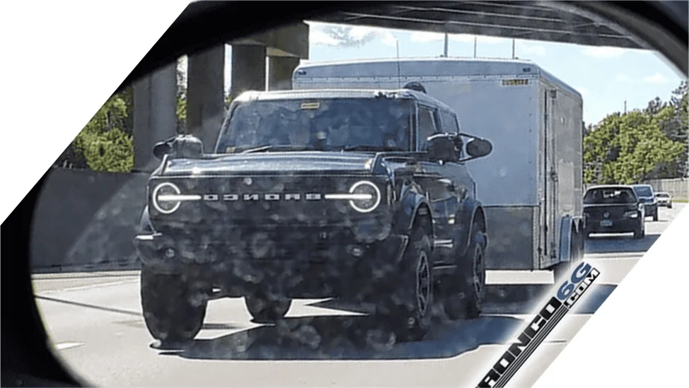 Ford Bronco Spotted: 2 Door Bronco Towing Trailer 1602523266564