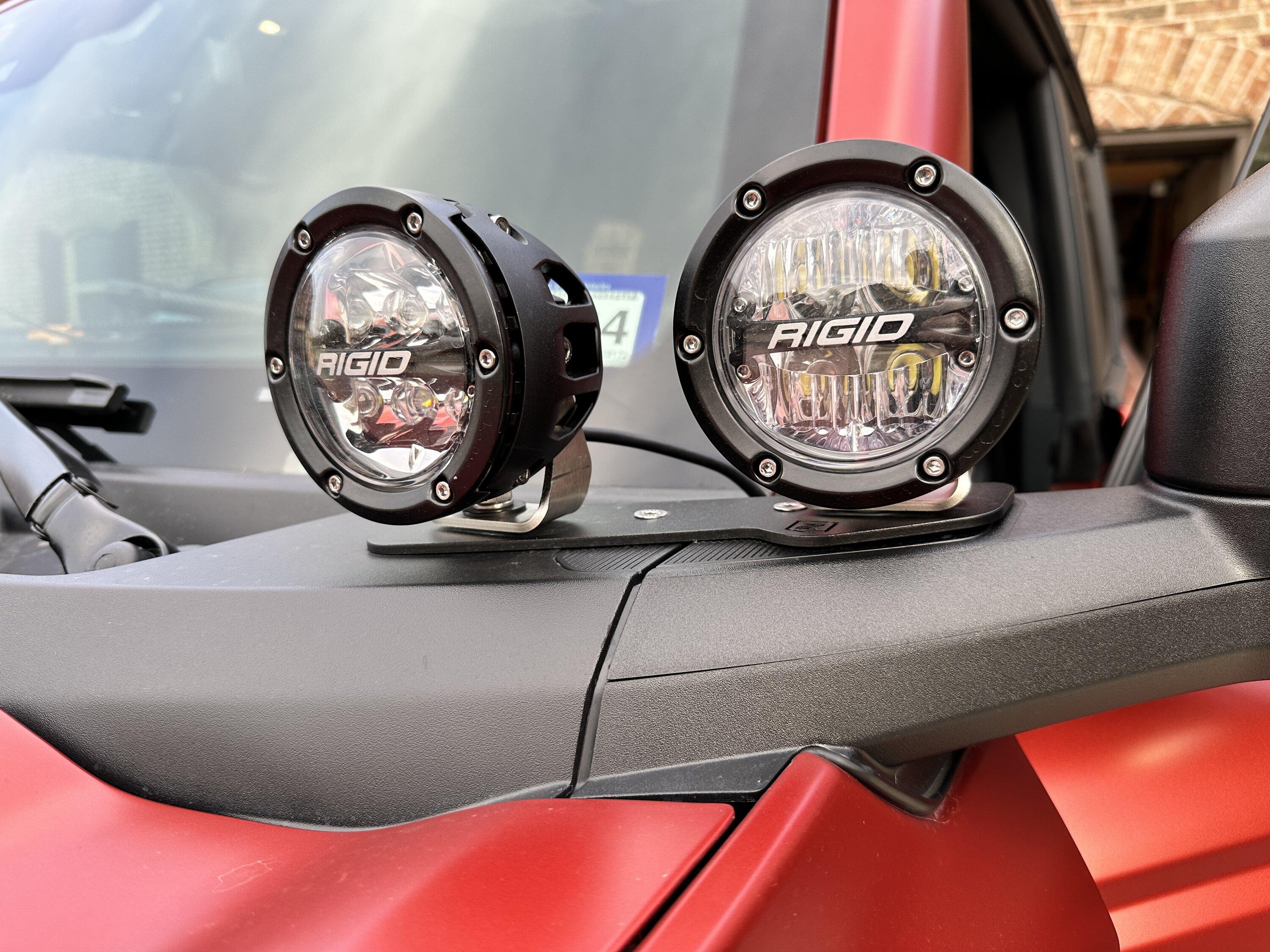 Ford Bronco HOT PEPPER RED Bronco Club BADC6C96-C7BC-45C1-985F-1ECA2AC300B5
