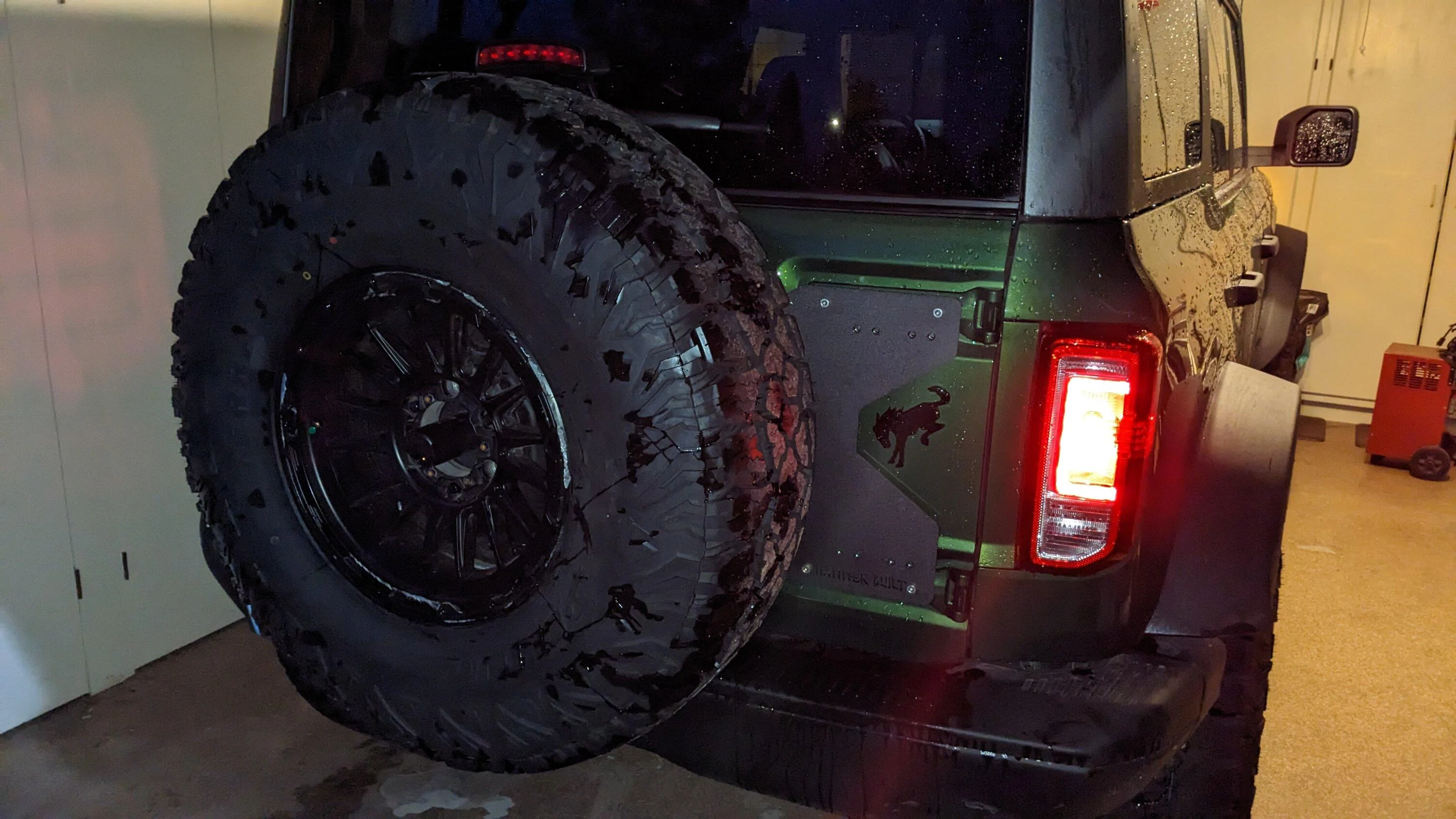Ford Bronco Snacktime's Broken Bronco Build PXL_20230228_022025575