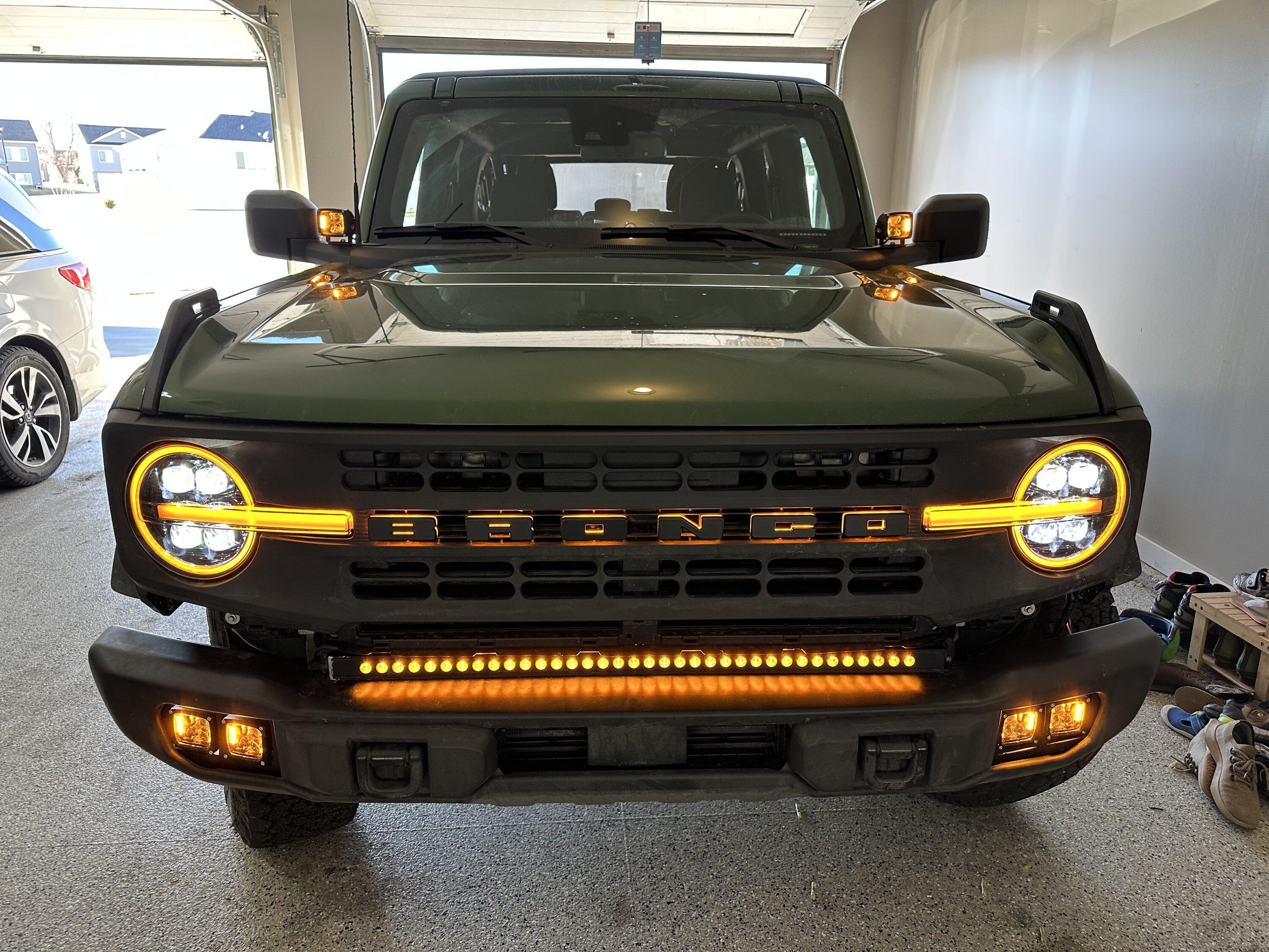 Ford Bronco Lights are on! 508C26FF-54BC-4A25-A6C4-7697D985F4A5
