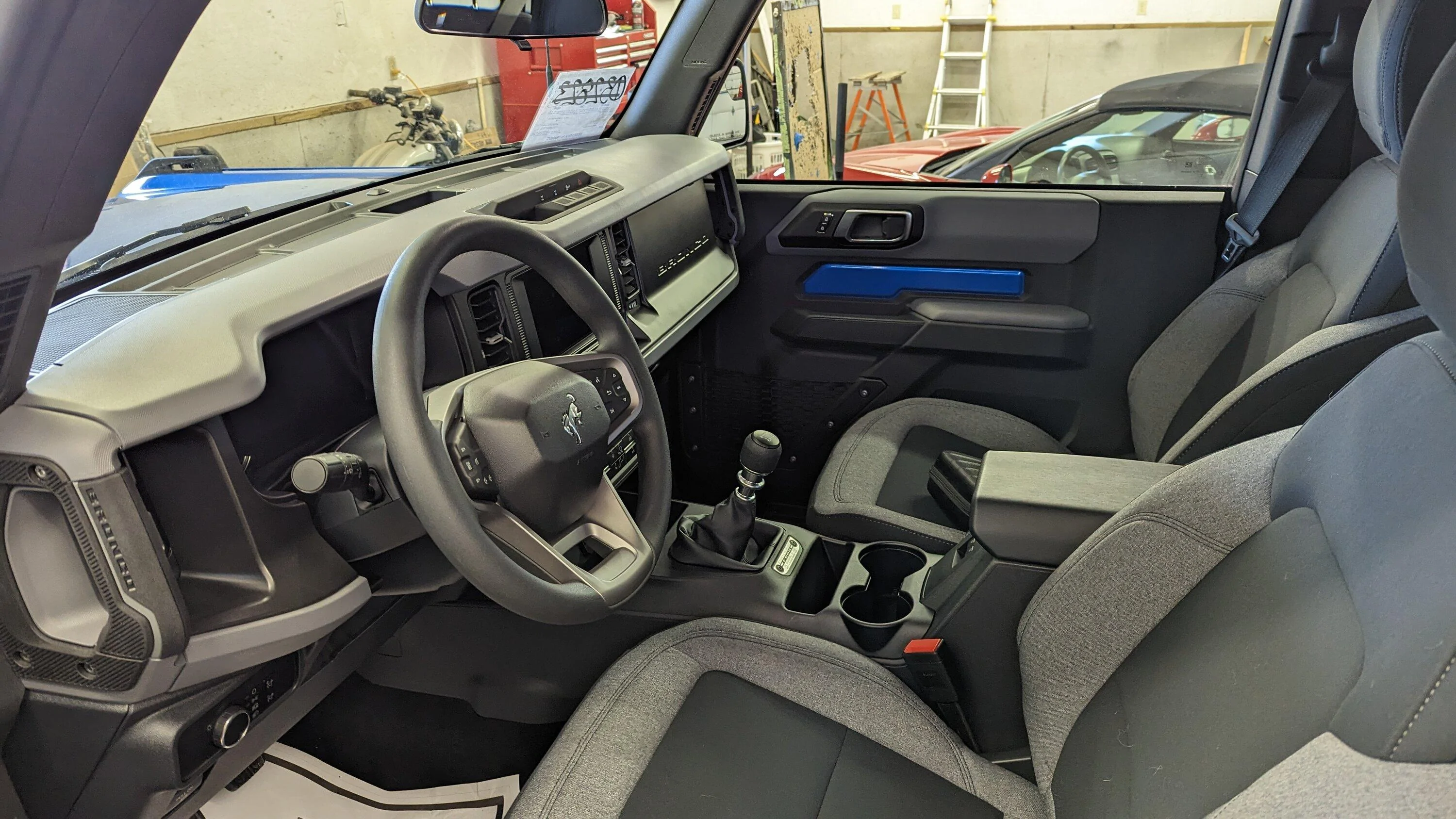 Ford Bronco Bronco Team 2 door. PXL_20230228_215607210