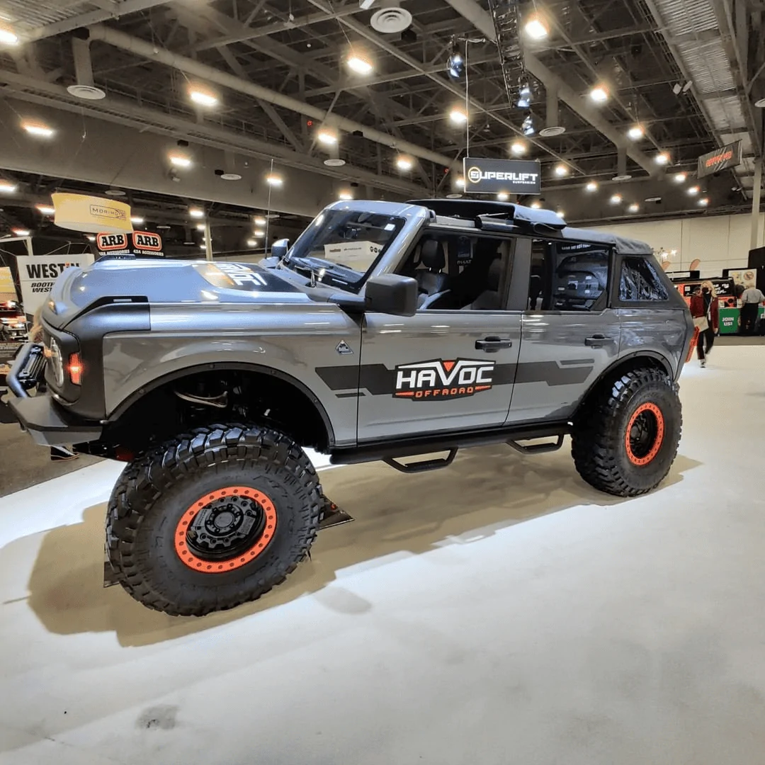 Ford Bronco Bestop Squareback Soft Top planned? 1677783485953