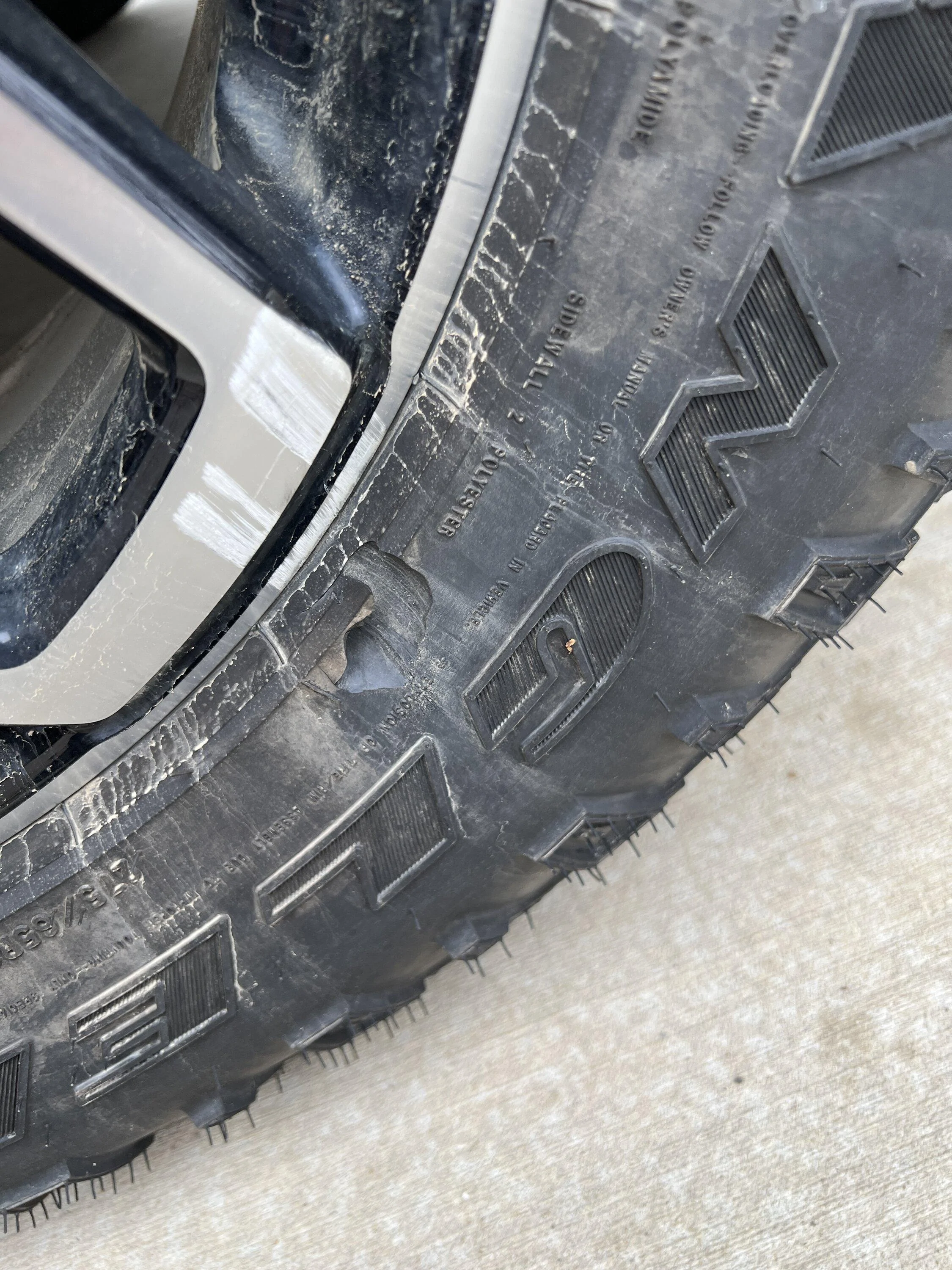 Ford Bronco Largest tire size on Outer Banks wheel IMG_5296