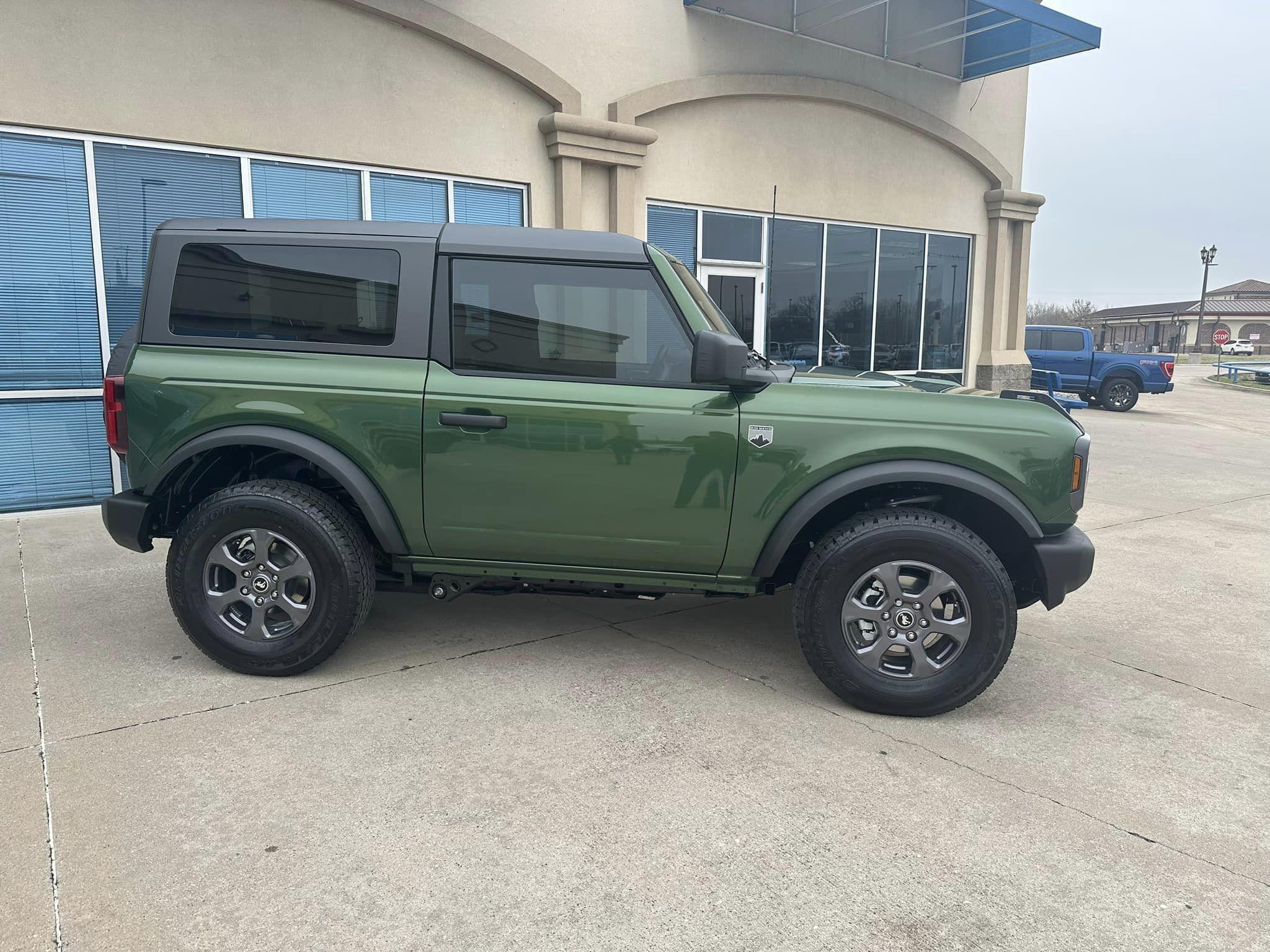 Ford Bronco Hello there.. Banner