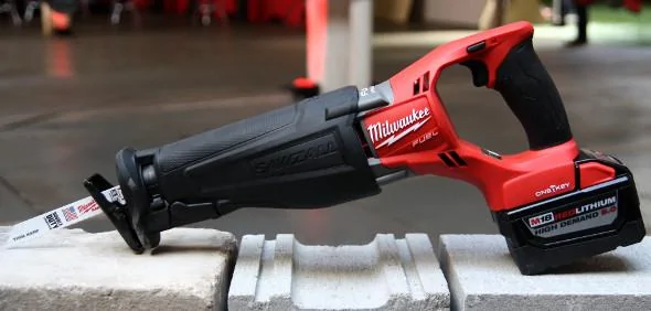 Ford Bronco Could be an answer to ugly crash bars? Milwaukee-M18-Fuel-Sawzall-with-One-Key-clearer