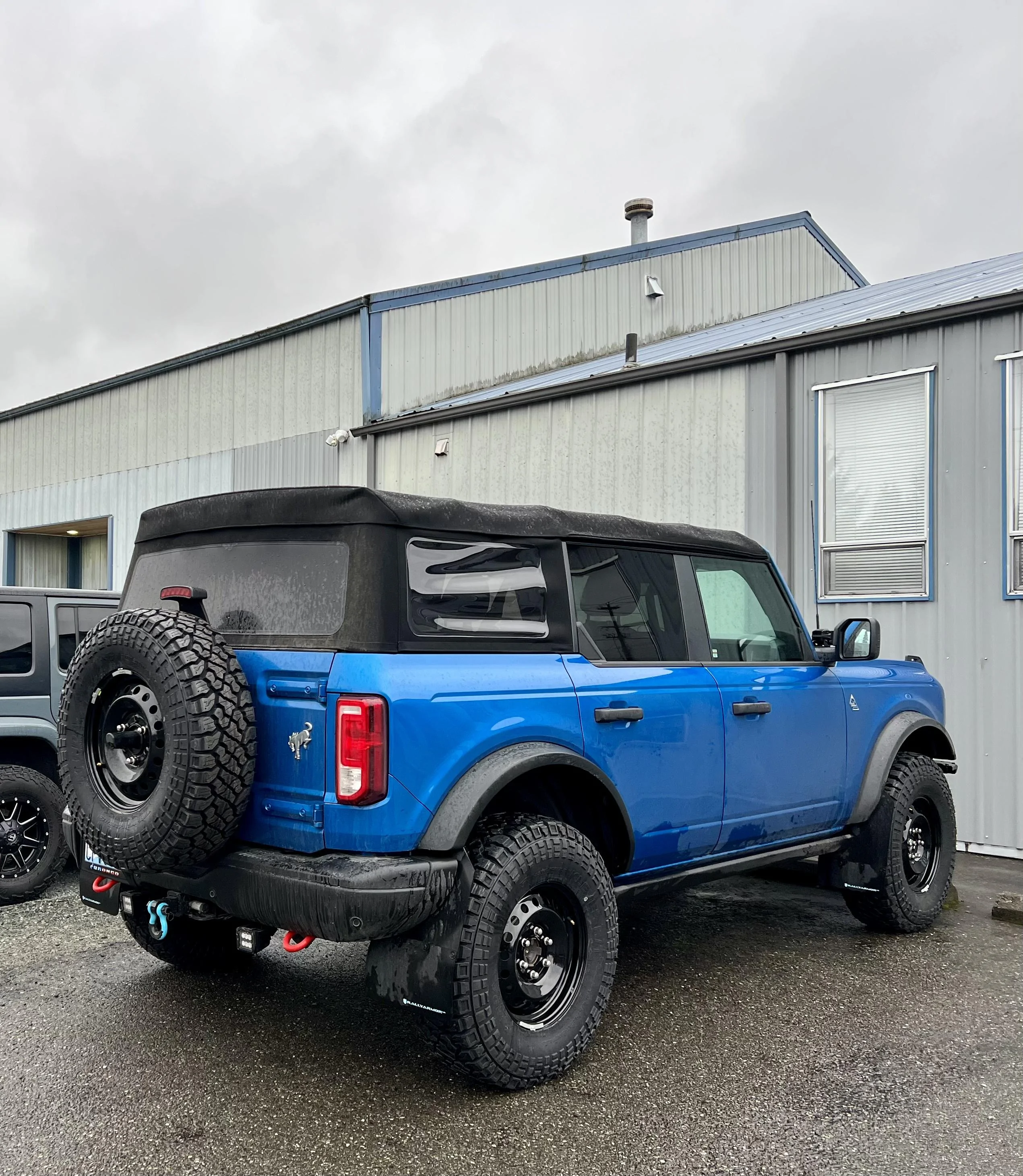 Ford Bronco Show us your installed wheel / tire upgrades here! (Pics) 9ACCAC62-9EC3-4B2A-9909-EA25DC547E6A