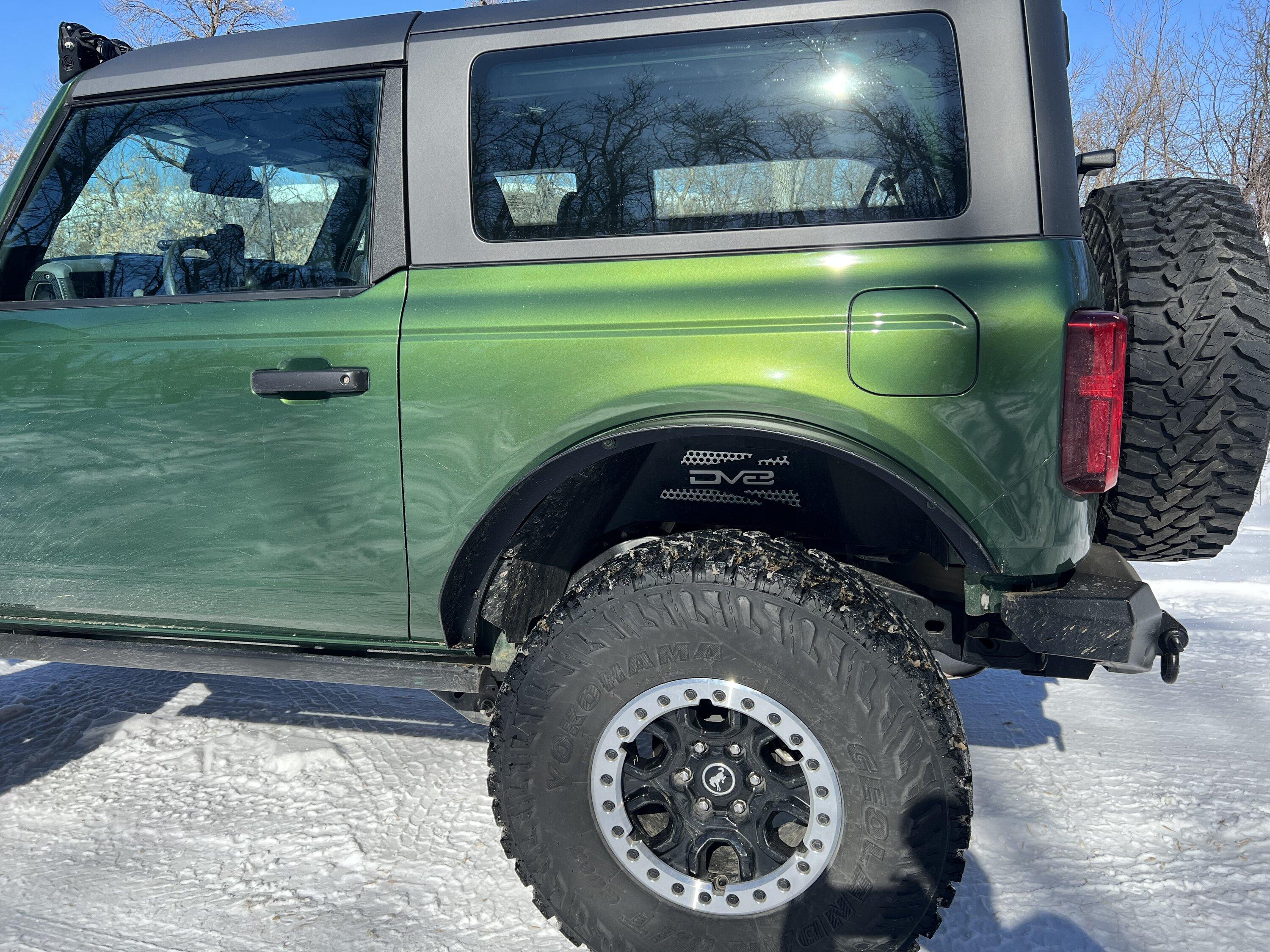 Ford Bronco Ford steel fender flares by Bushwacker (installed photos) + 37's, Eibach springs, 1" body lift DA62781D-D397-4E59-8871-84052FD0B43A