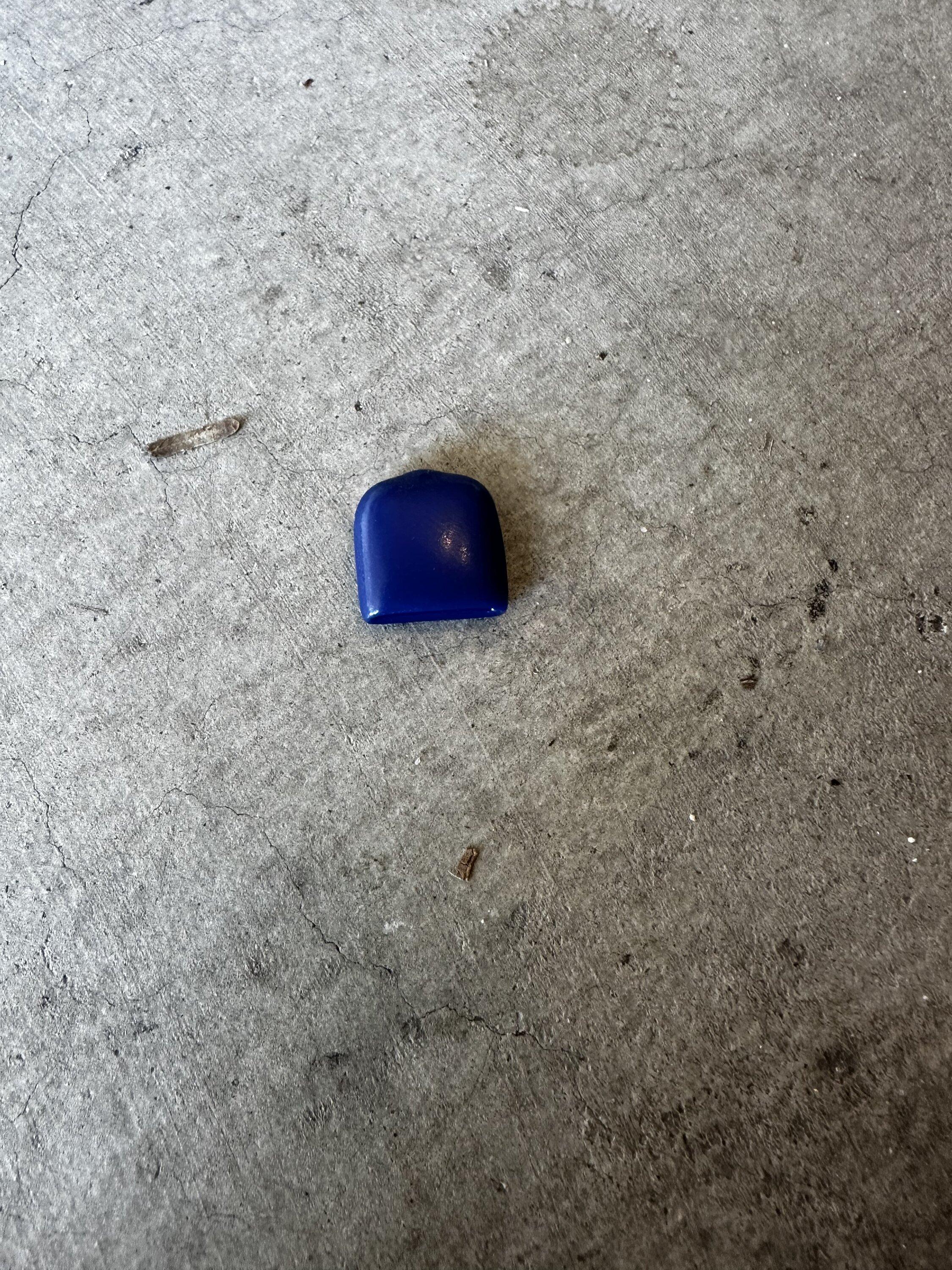 Ford Bronco Mystery Blue Rubber Cap E0C5ED98-1DDB-4CE2-B53D-06D1771F38E7