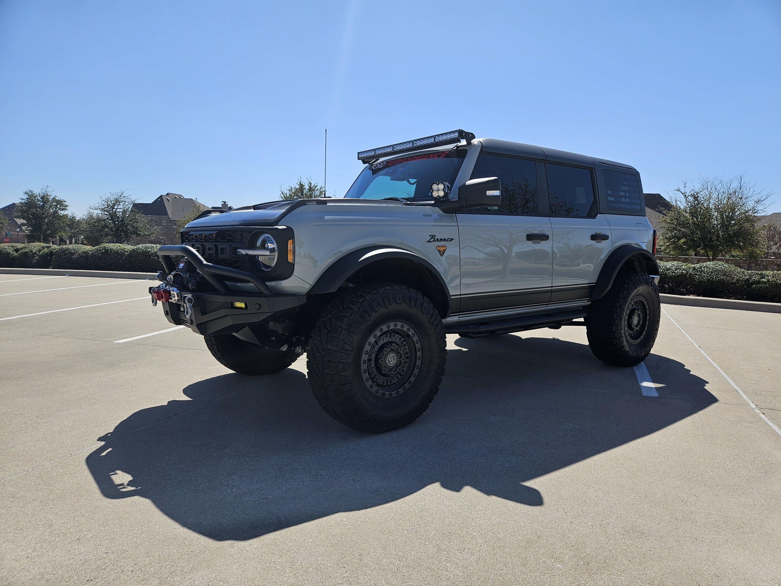 Ford Bronco Over a year of buying, accumulating, and planning, Squachd is done! One