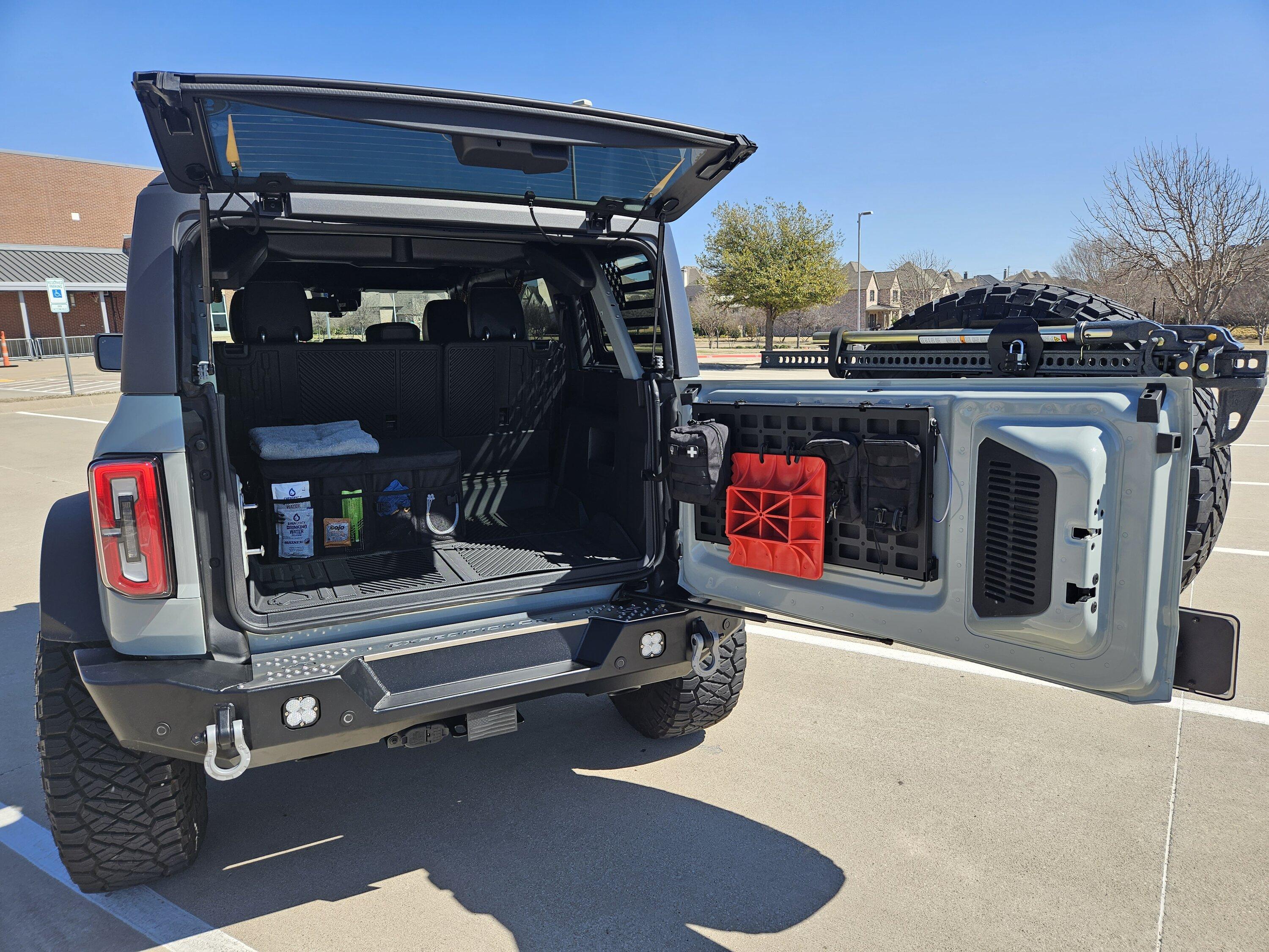 Ford Bronco Over a year of buying, accumulating, and planning, Squachd is done! Seven