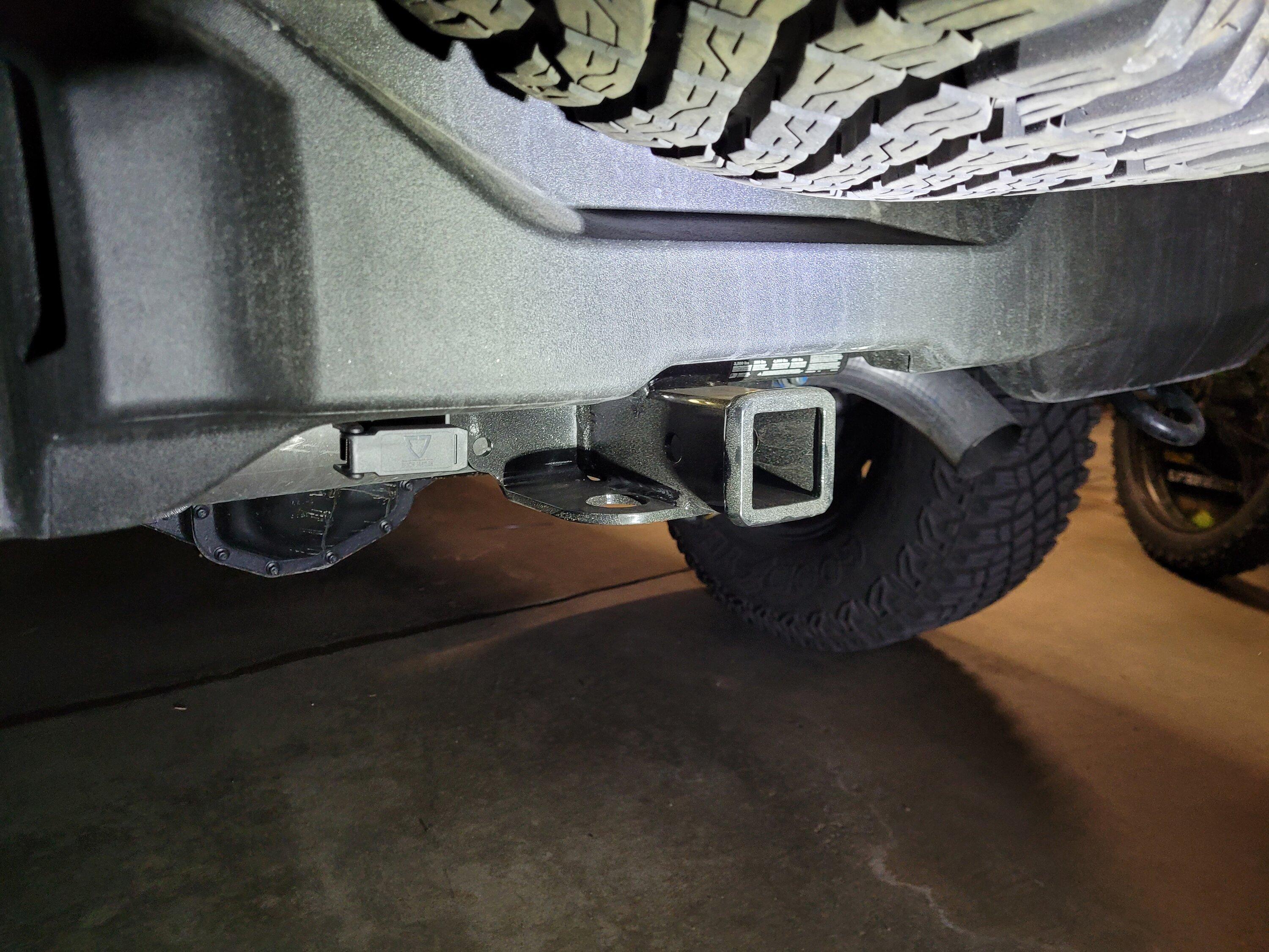 Ford Bronco 2023 2-Door Base FakeSquatch build BRonco Curt Tow