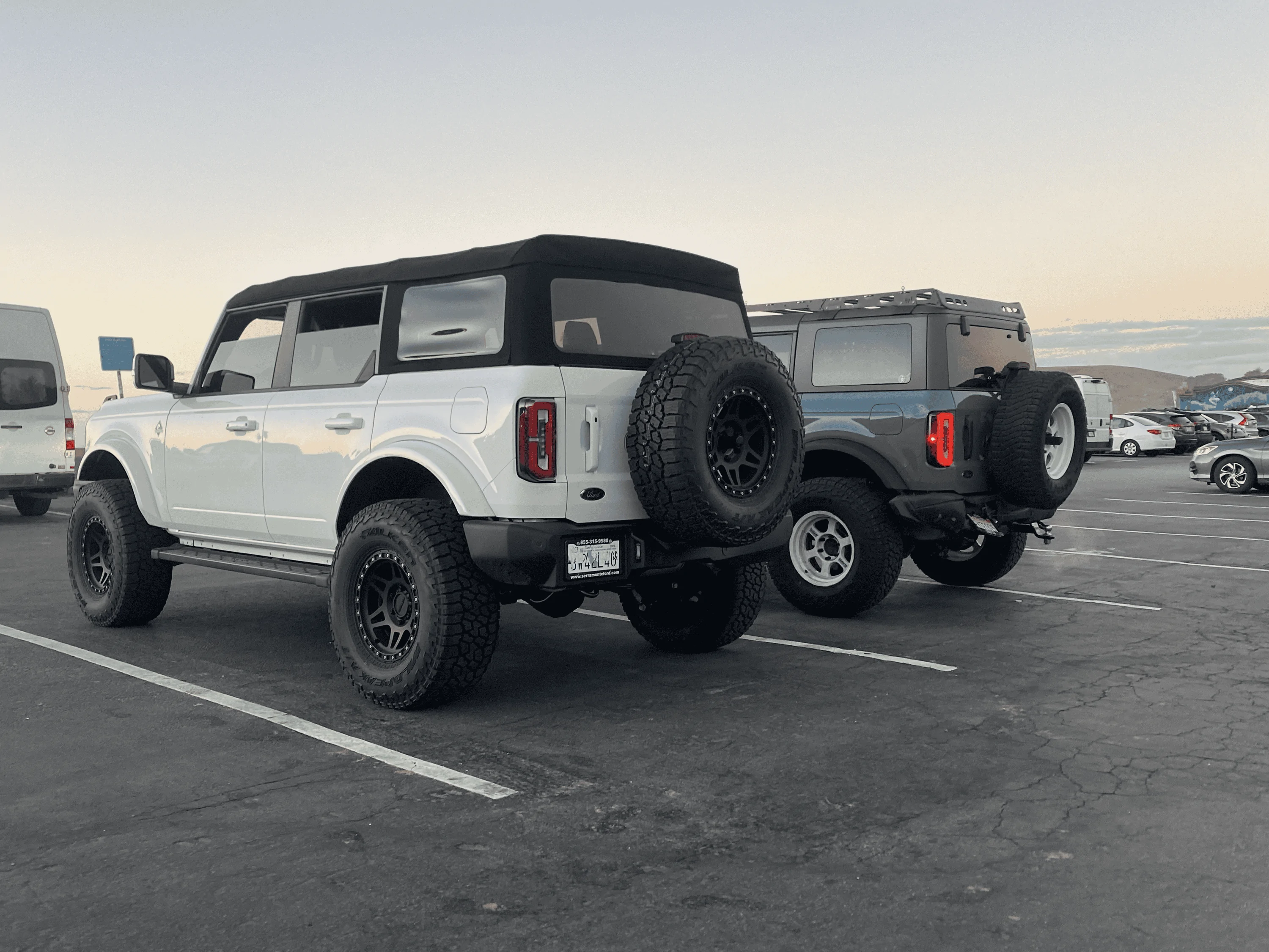 Ford Bronco Love Shop Auto Bronco Stable tempImage7xoykf