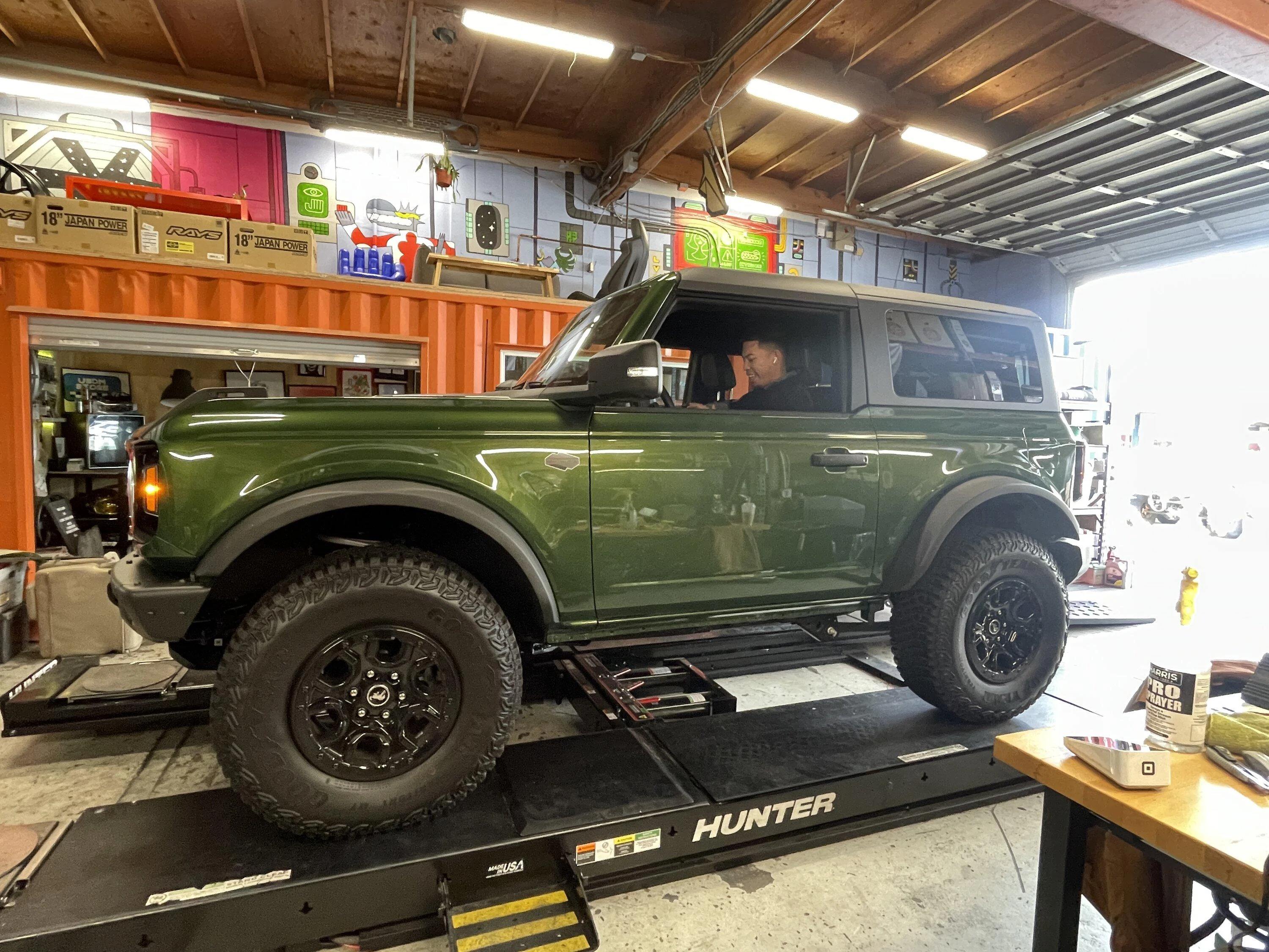 Ford Bronco Love Shop Auto Bronco Stable IMG_3880