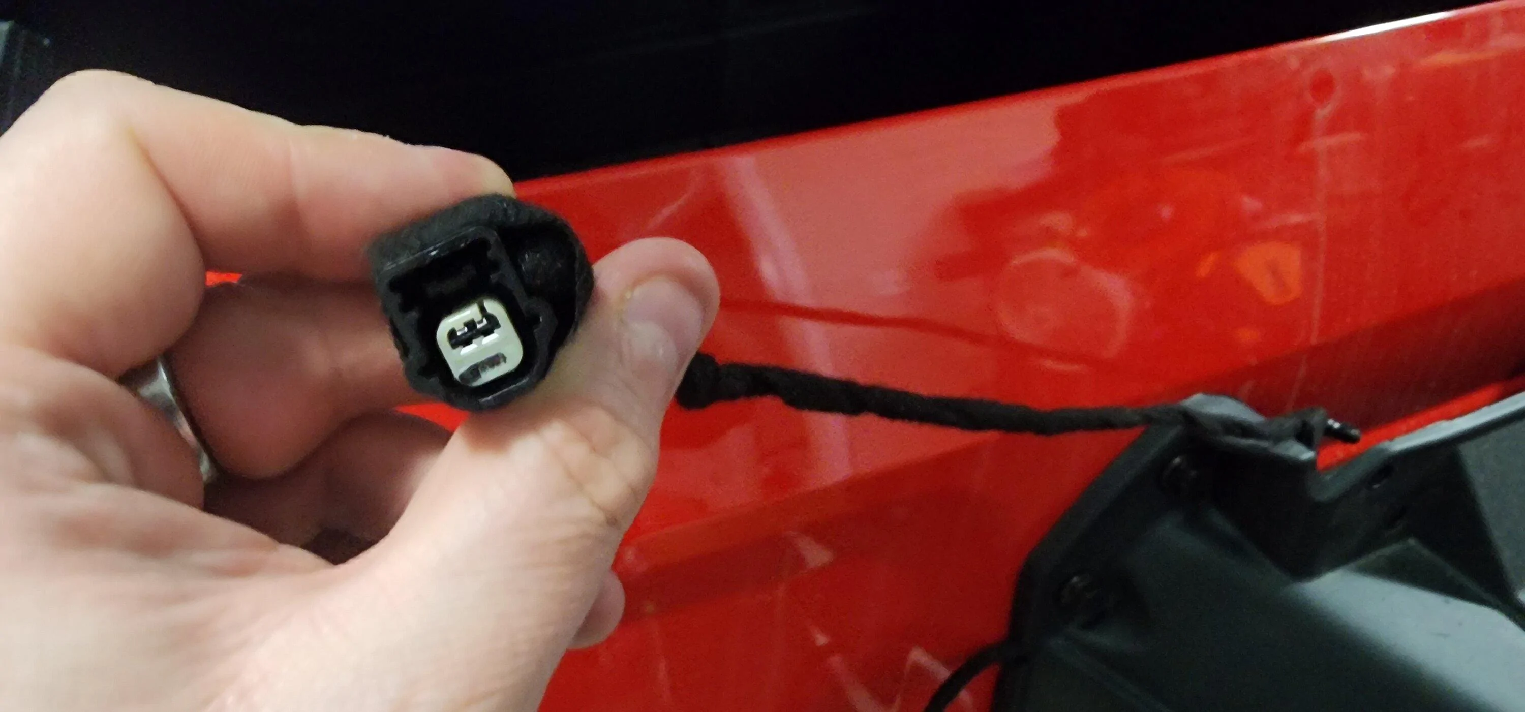 Ford Bronco Need help with spare tire brake light leds 20230306_173501