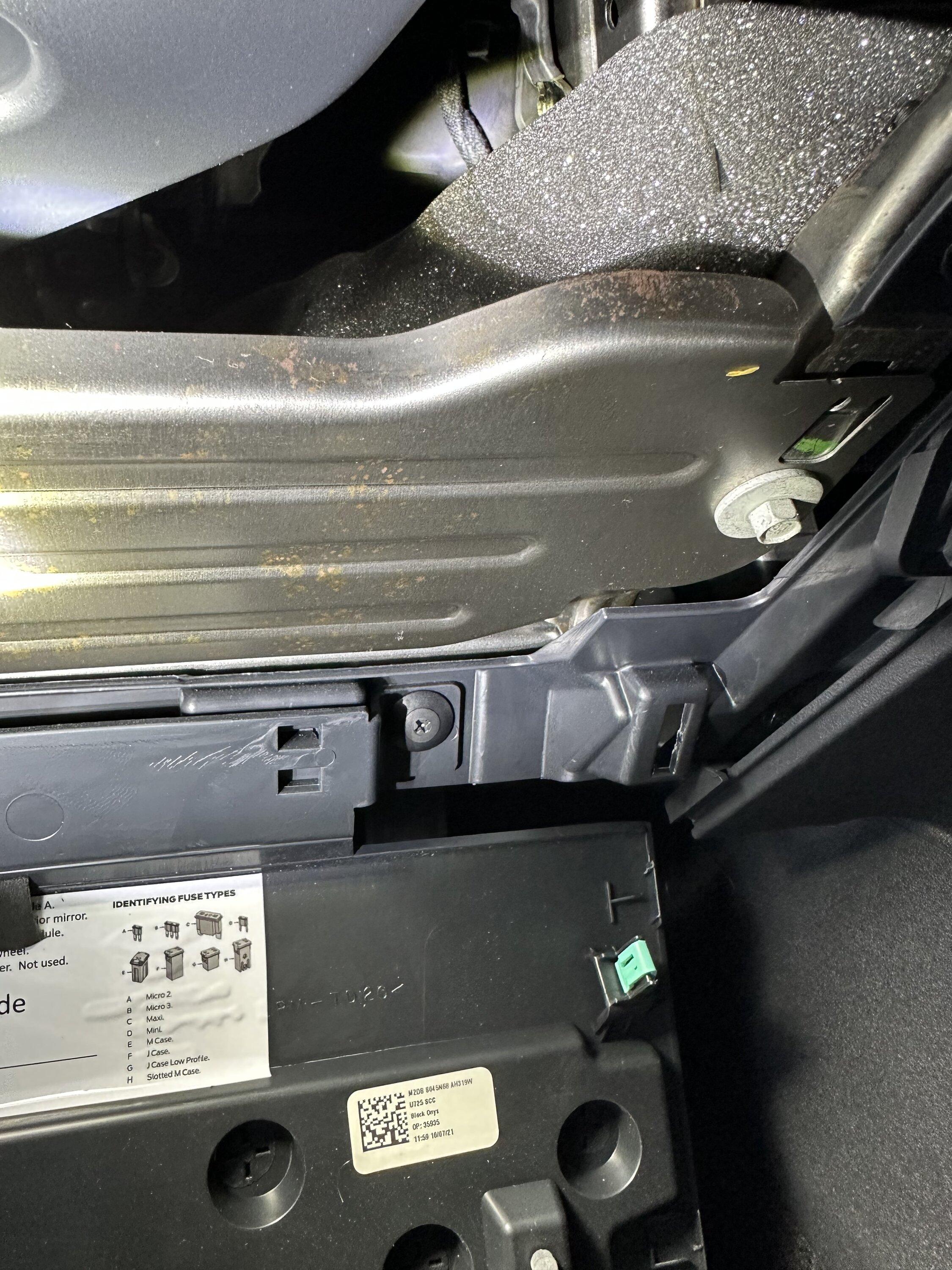 Ford Bronco Terrible Rust Throughout My Bronco Interior - How Did It Happen? 7C1A29FB-87F1-4B87-BA94-C1DA4FD8440D