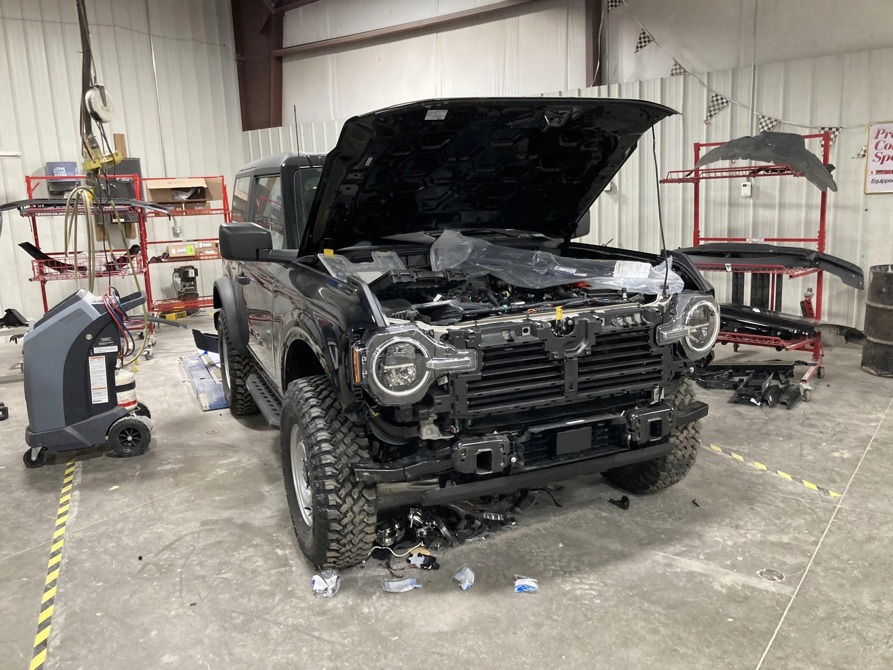 Ford Bronco The 2023 Shadow Black Base Experience 0F52ECF6-5EDE-4656-B5E9-34A00C420A81