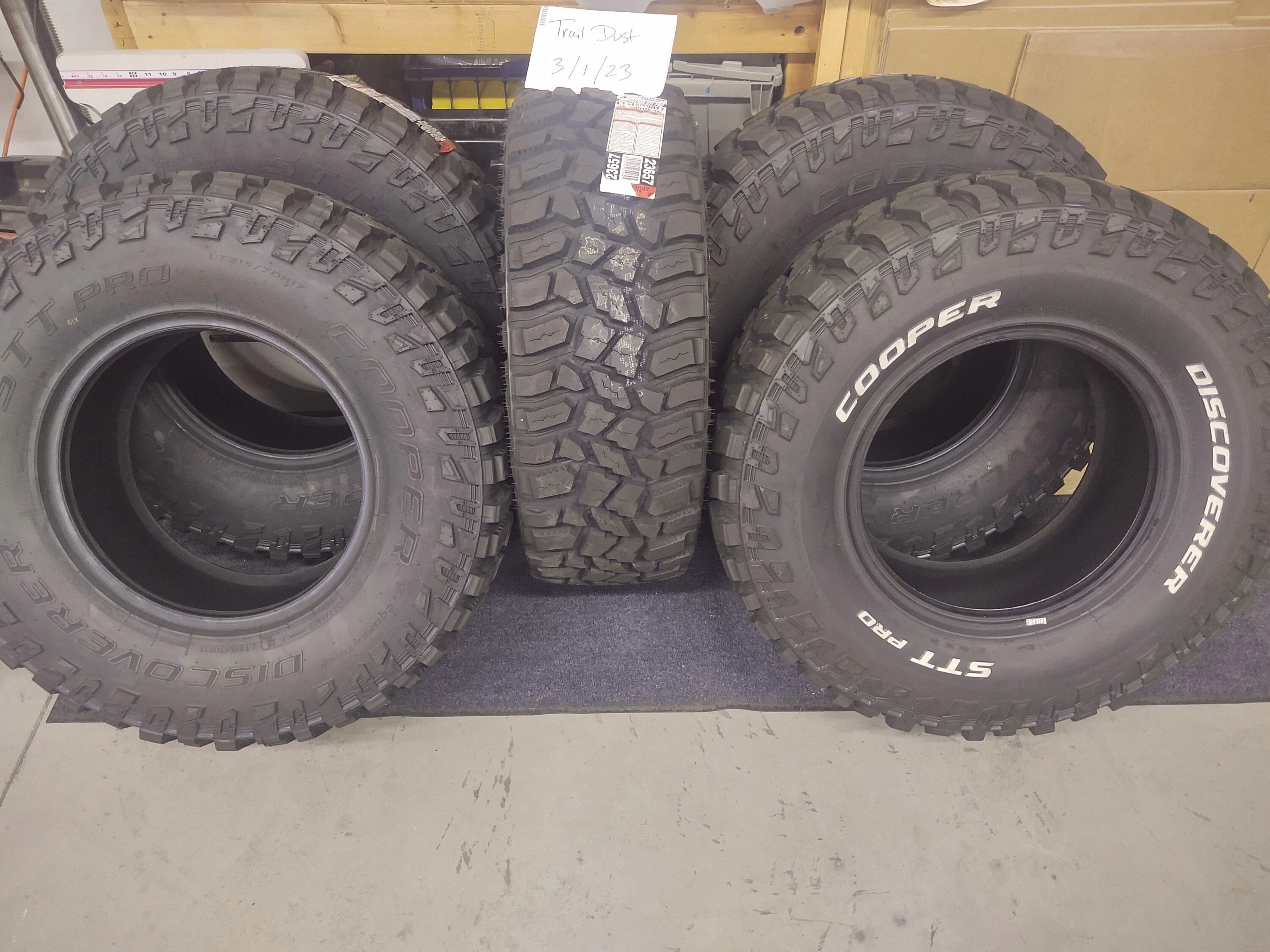 Ford Bronco (5) Cooper Discoverer STT Pro tires. IMG_20230307_174610419