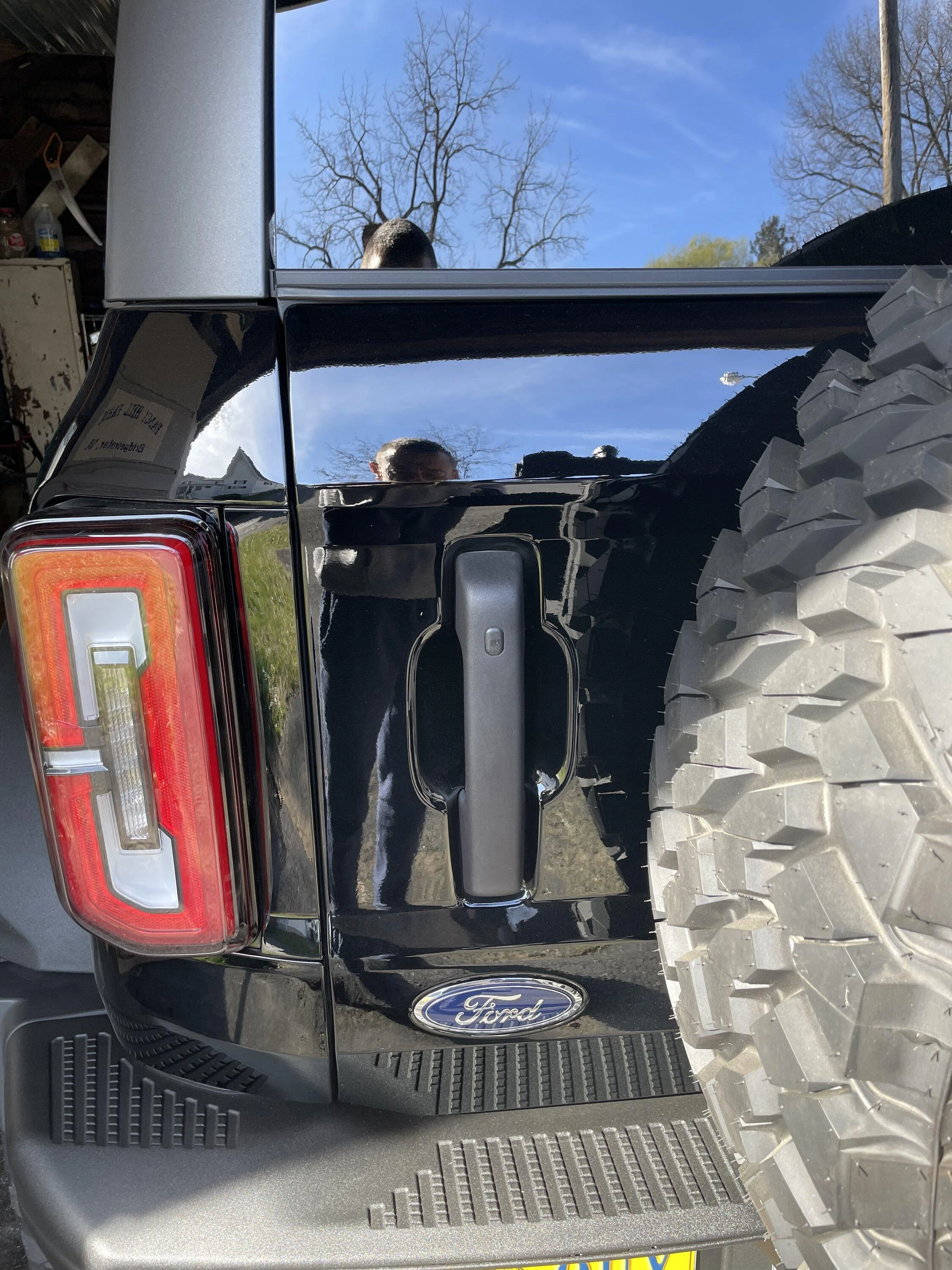 Ford Bronco Why didn't Ford integrate the keypad into pillar? E4233EAC-AC00-4EEA-8101-A309A823AAB7