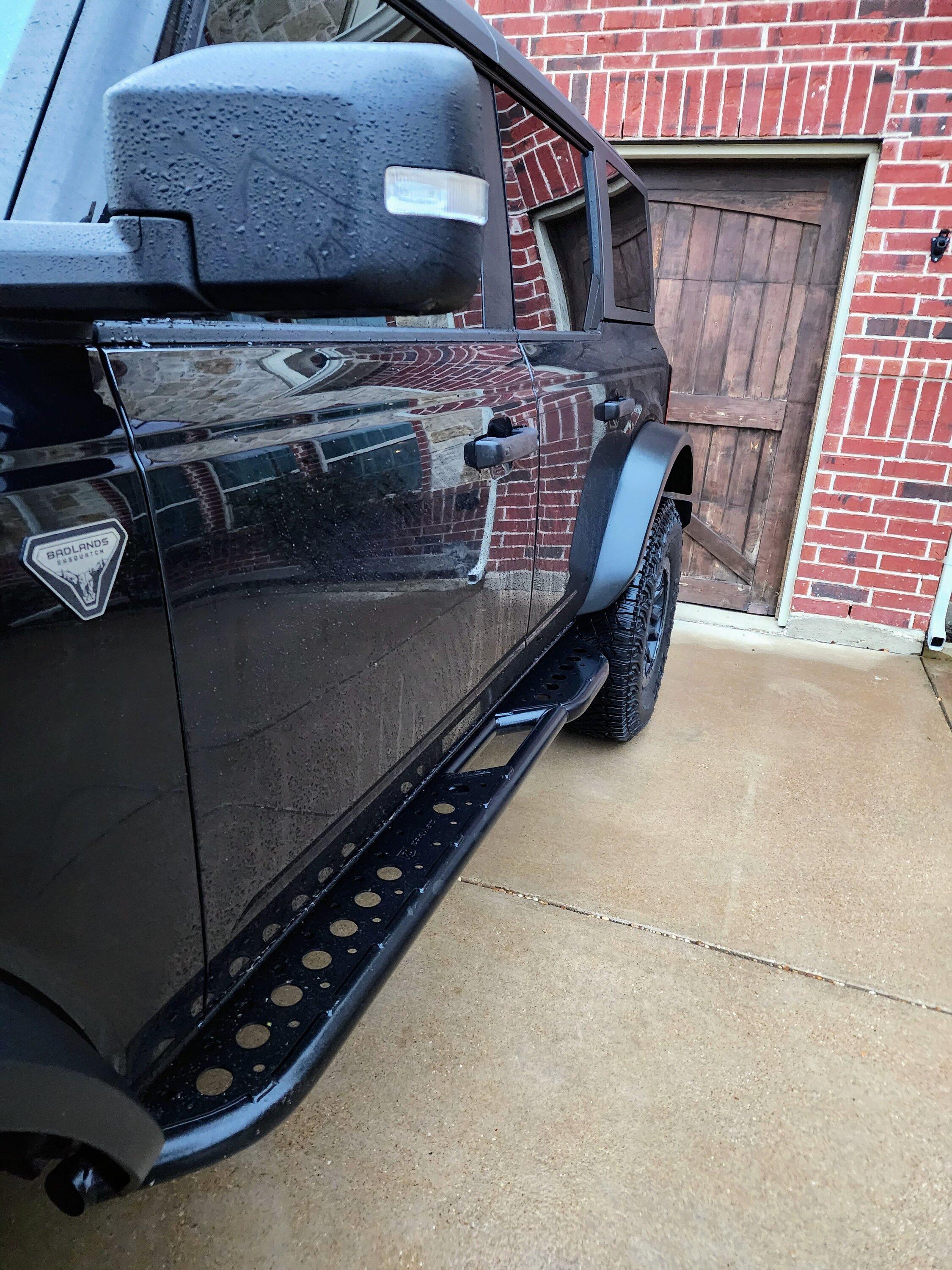 Ford Bronco SHADOW BLACK Bronco Club 20230309_182151