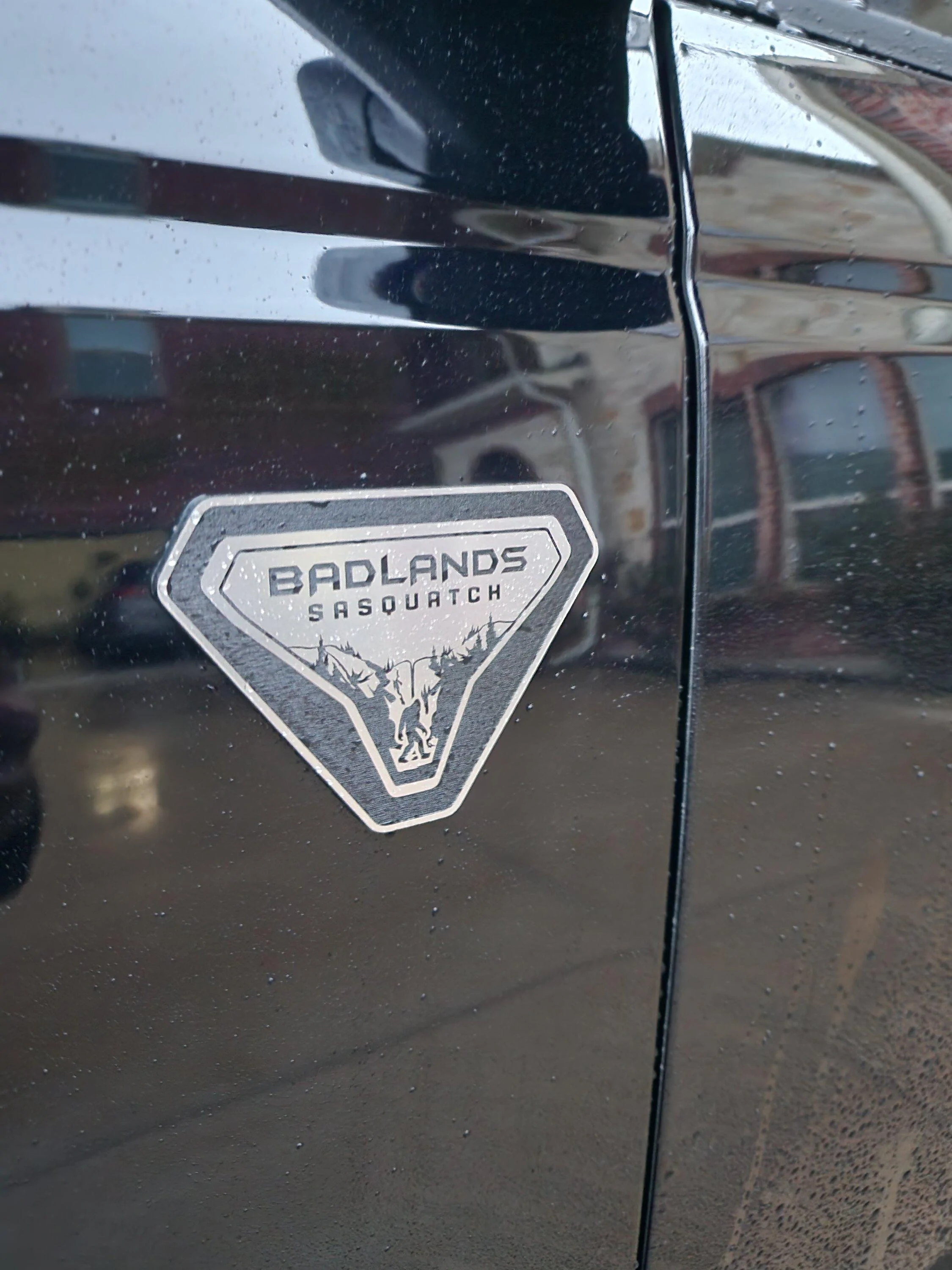 Ford Bronco SHADOW BLACK Bronco Club 20230309_182129
