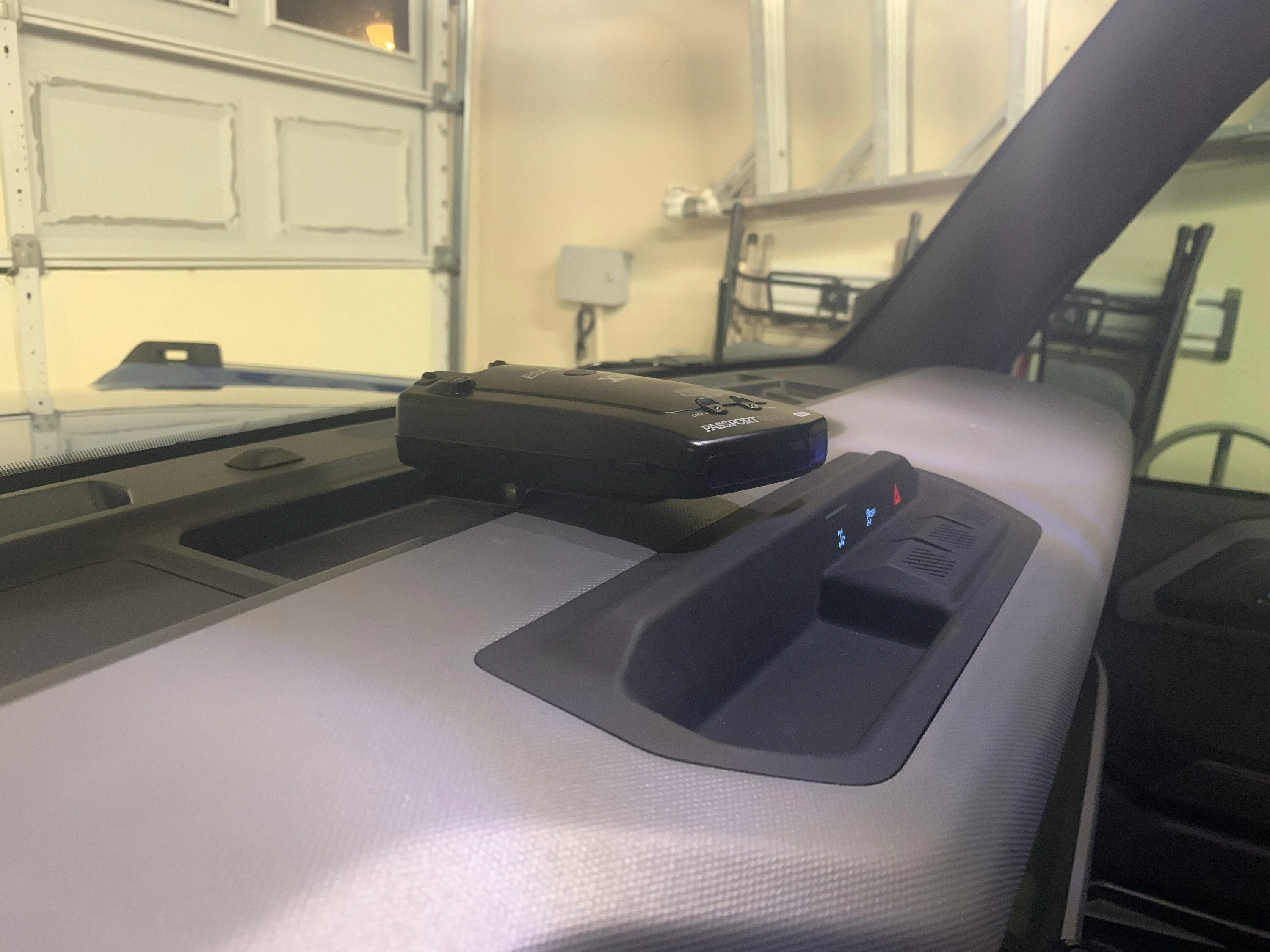 Ford Bronco Radar Detector to dash accessory mount? IMG_4053