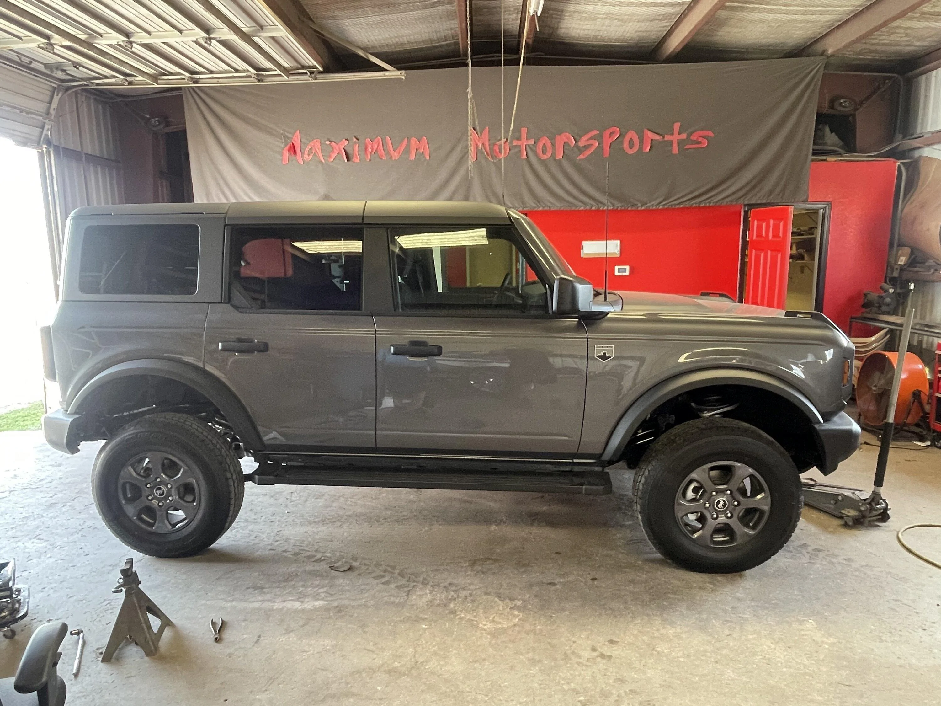 Ford Bronco Show us your installed wheel / tire upgrades here! (Pics) 7B1414AB-B09A-4098-BAE7-5054AA10A97B